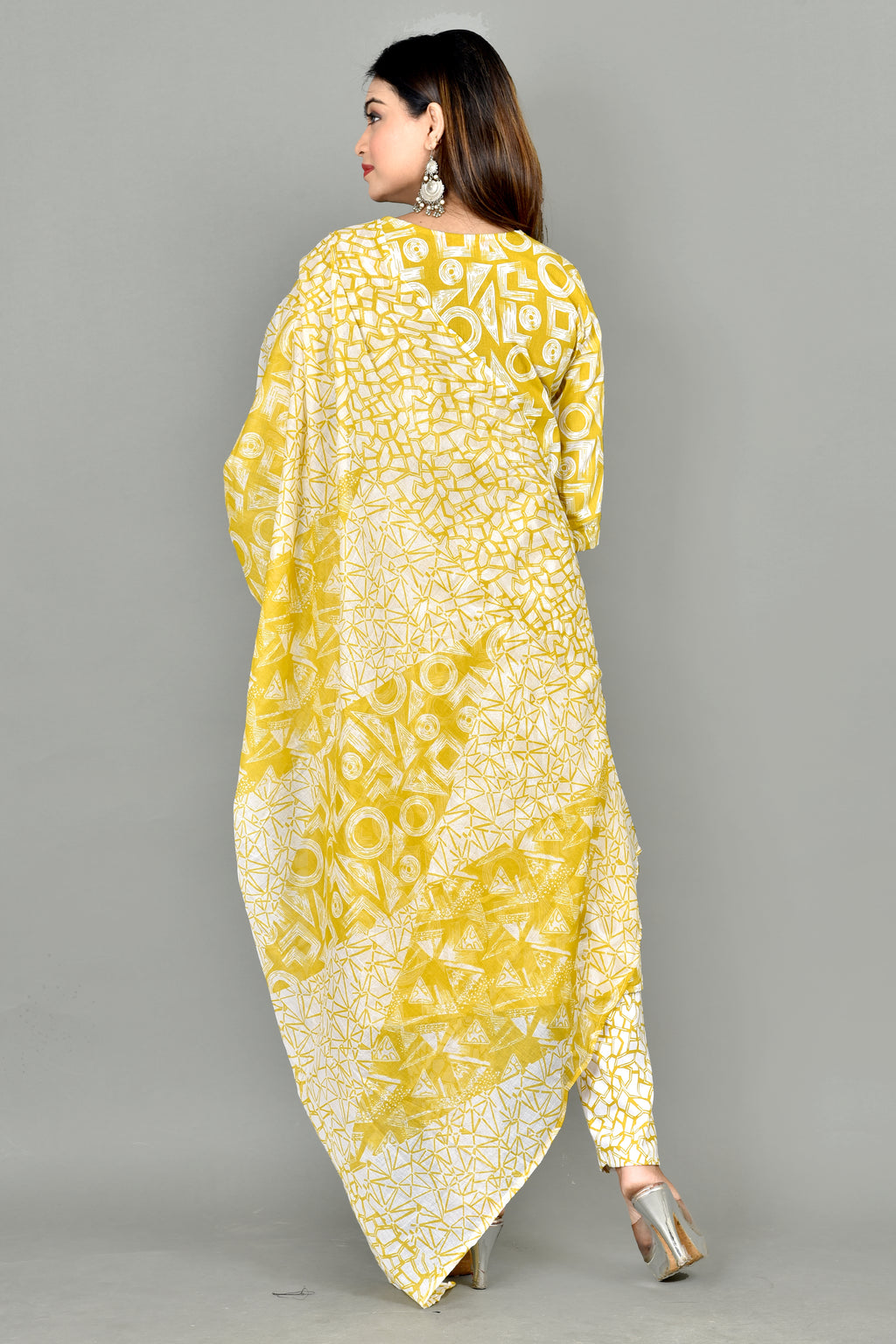 Yellow Geometric Print Embroidered Kurta With Pant & Dupatta