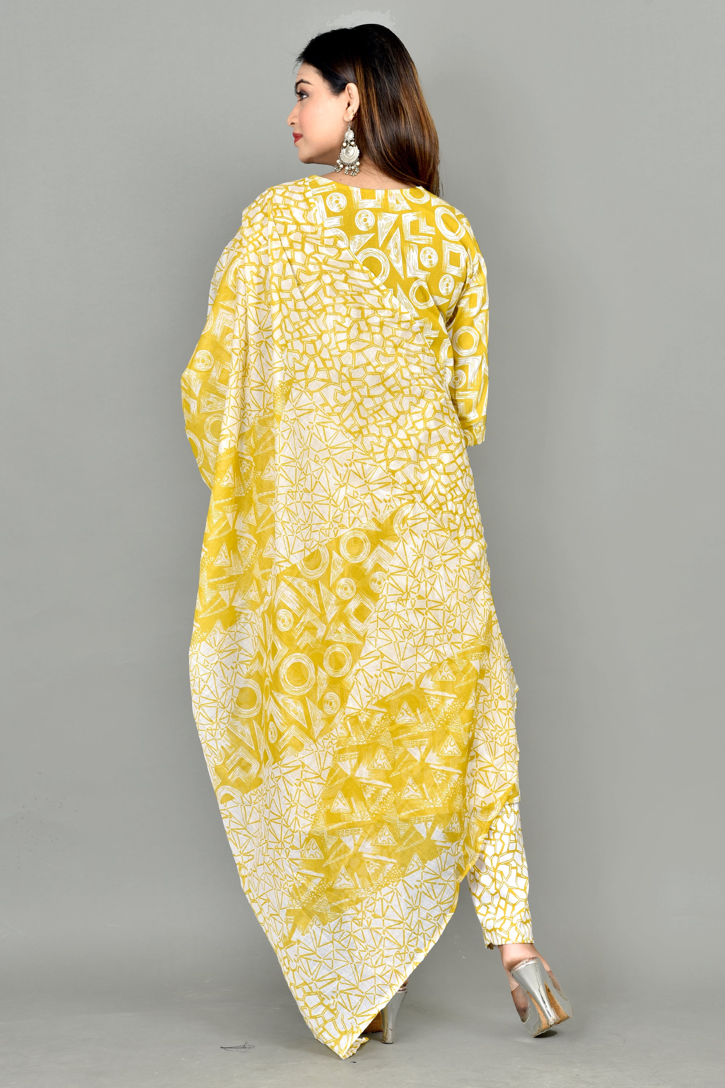 Yellow Geometric Print Embroidered Kurta With Pant & Dupatta