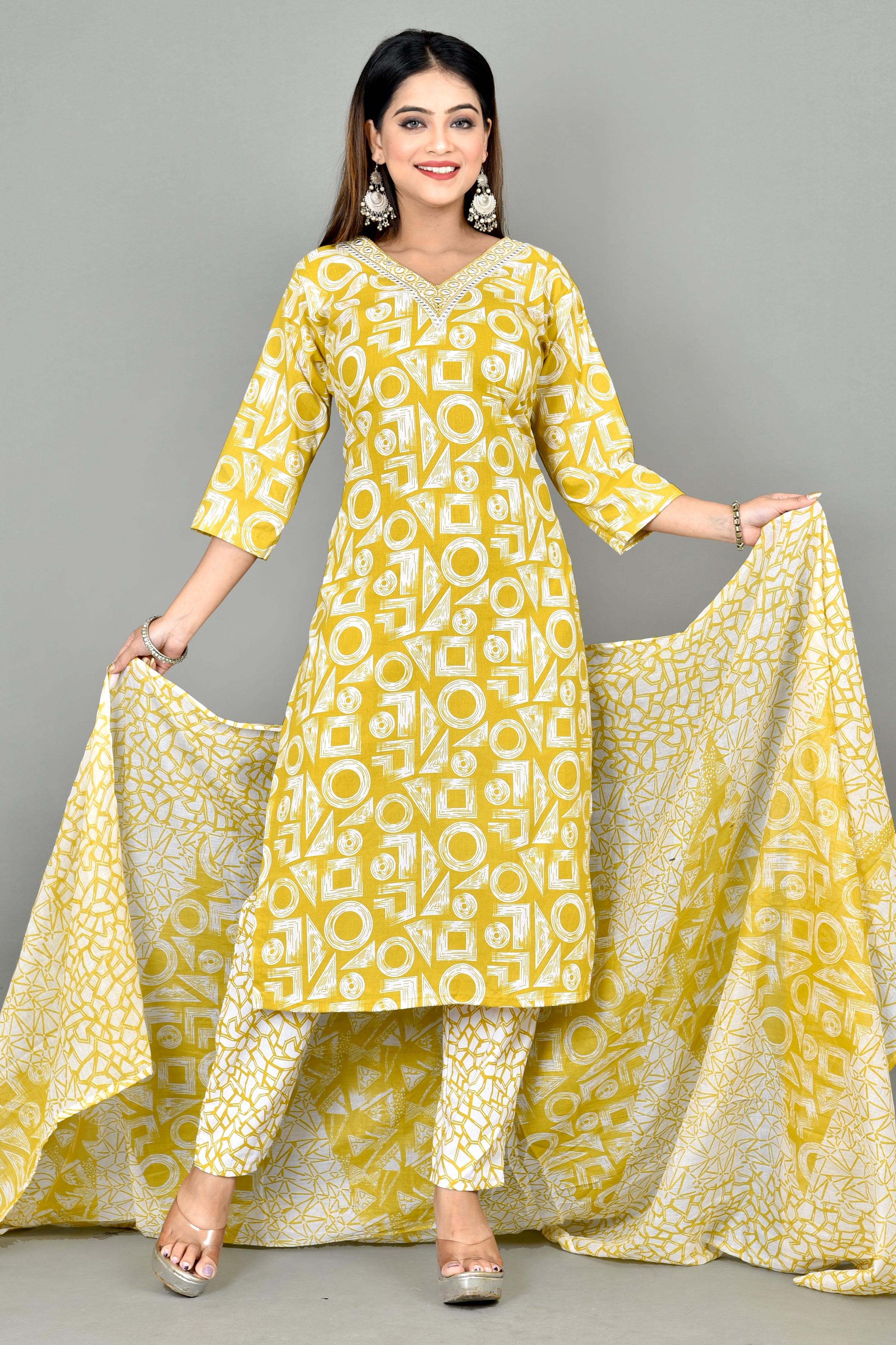 Yellow Geometric Print Embroidered Kurta With Pant & Dupatta