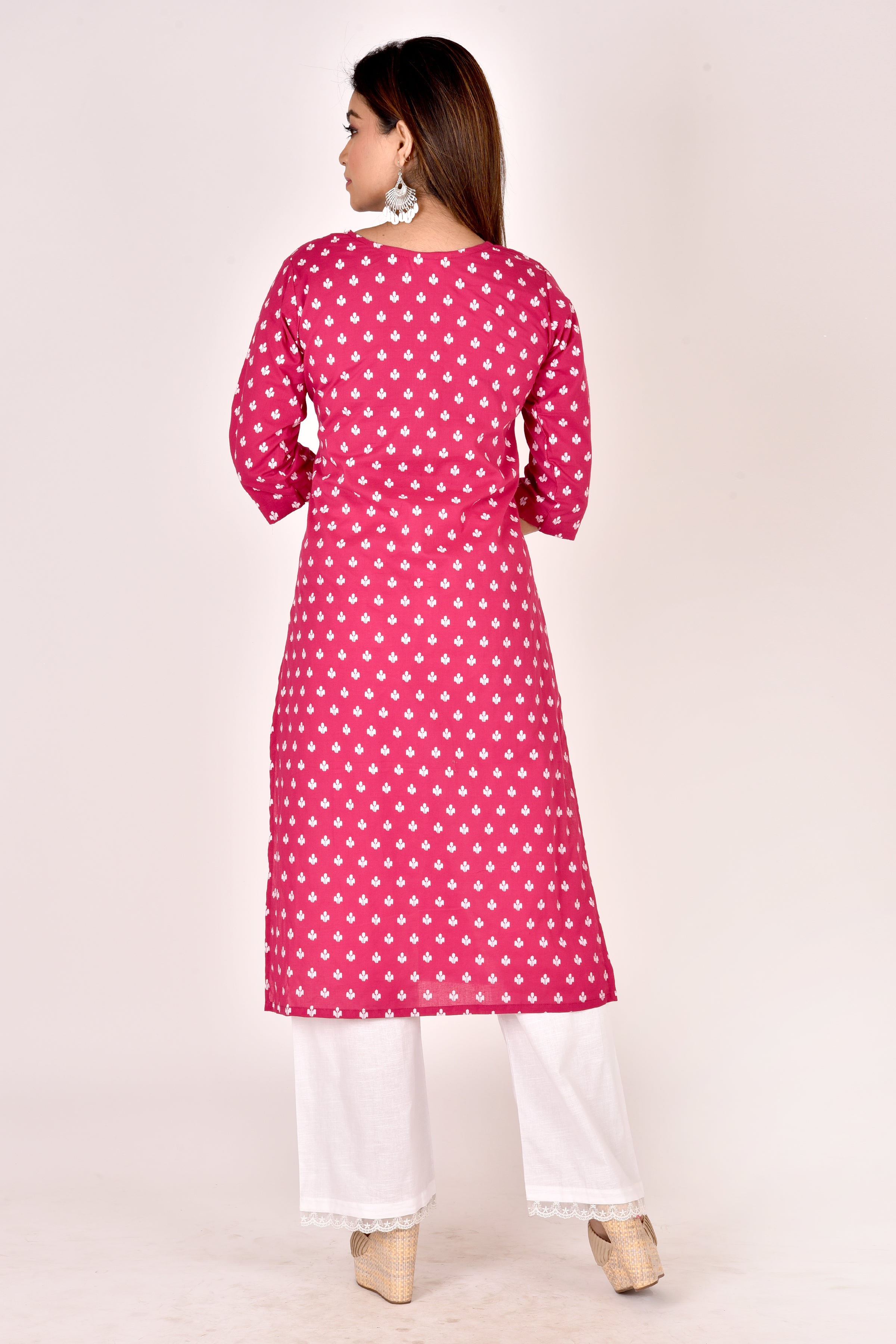 Magenta Pink Floral Embroidered Straight Kurta
