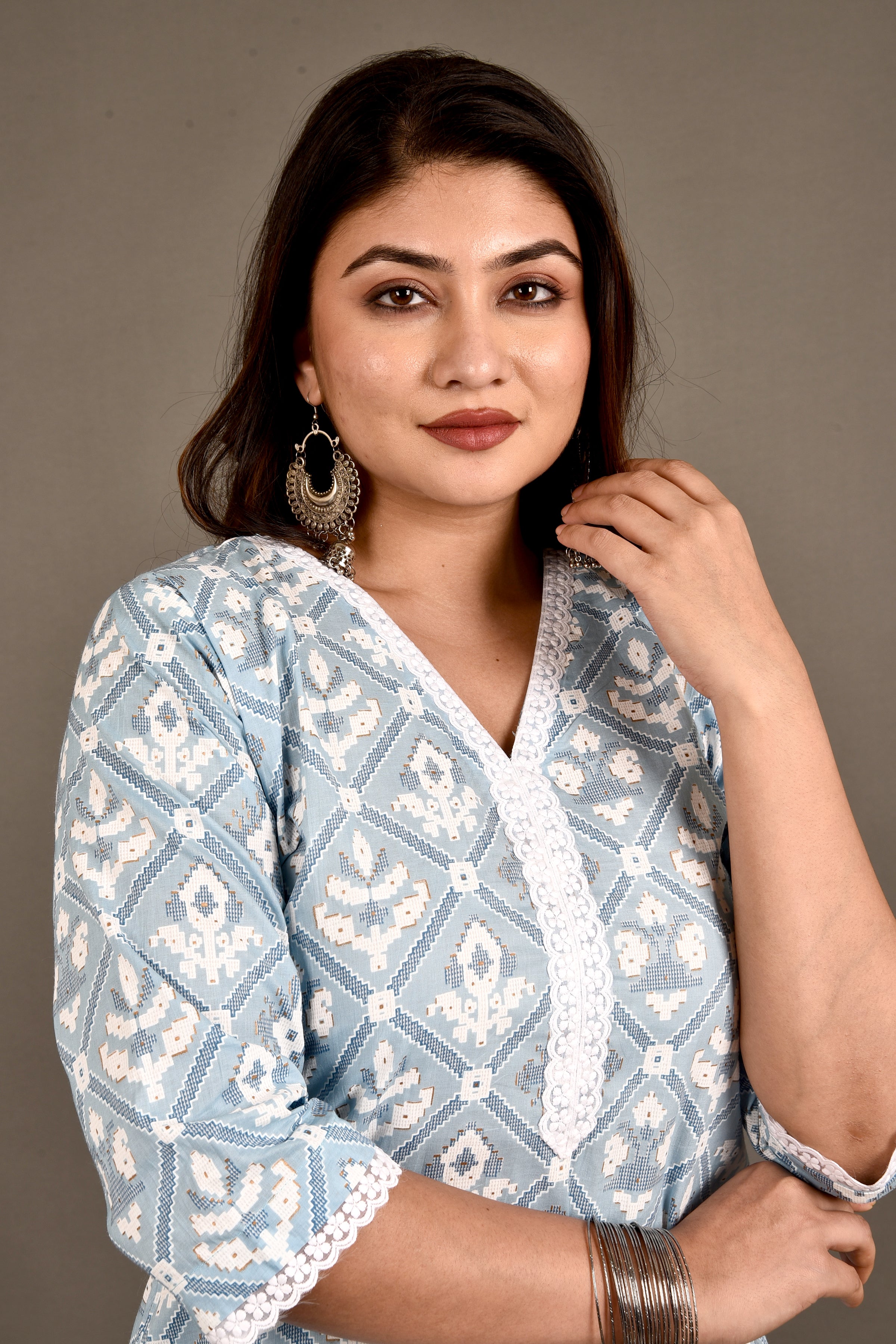 Powder Blue Geometric Floral Print Kurta With Pant