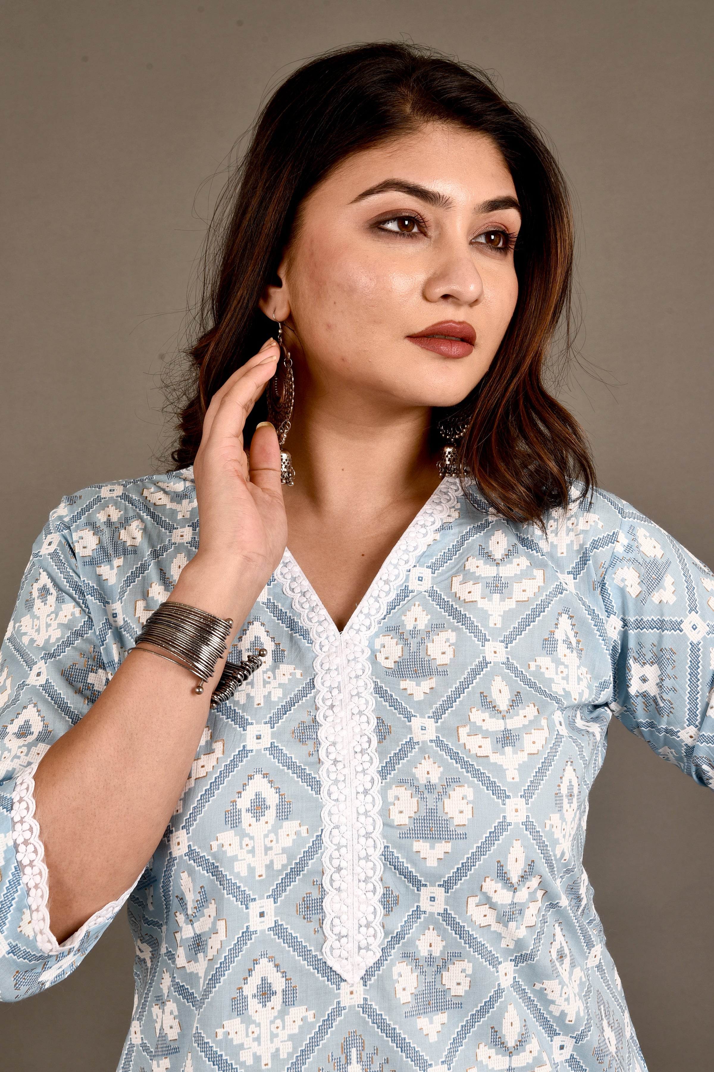 Powder Blue Geometric Floral Print Kurta With Pant