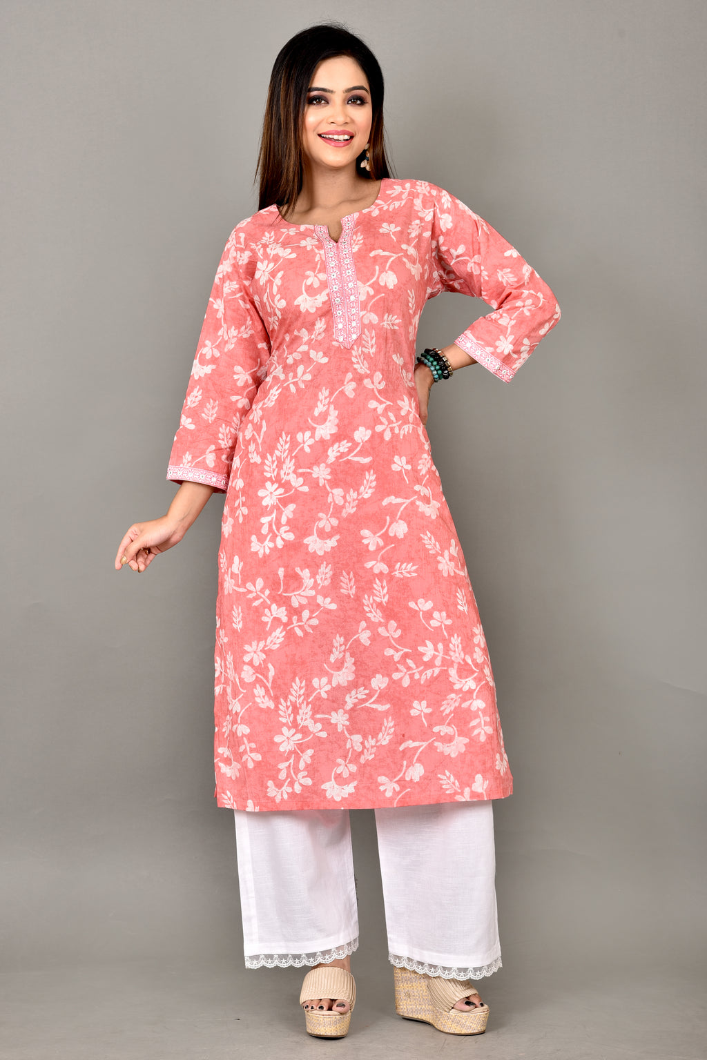 Peach Floral Embroidered Straight Kurta