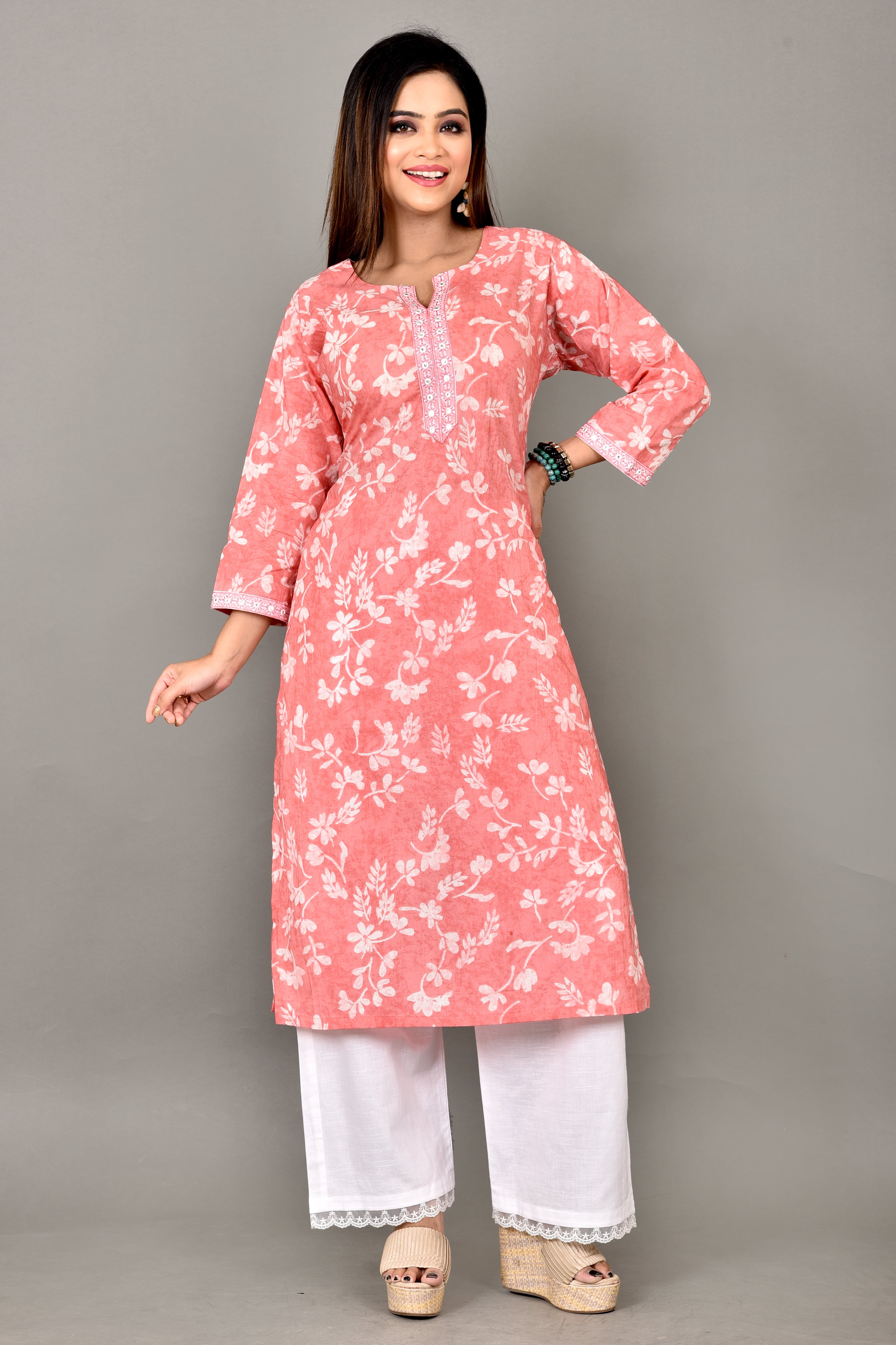 Peach Floral Embroidered Straight Kurta