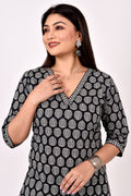 Black Leaf Print Kurta With Pant