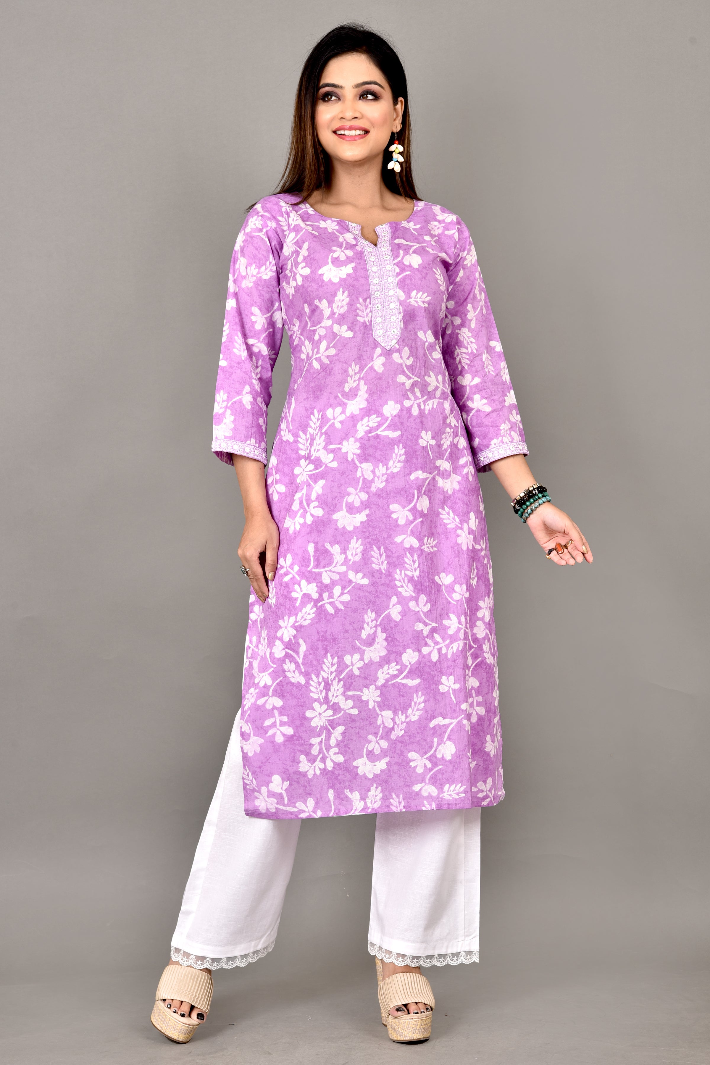 Lavender Floral Embroidered Straight Kurta