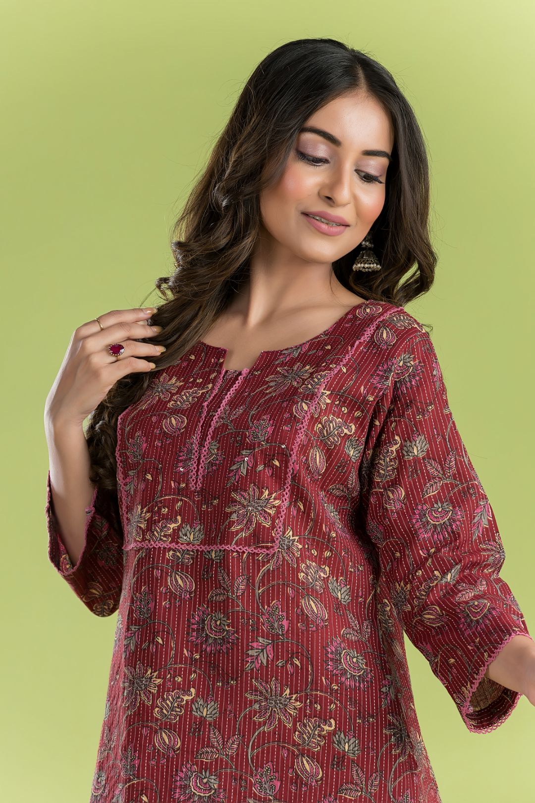 Maroon Floral Embroidered Straight Kurta