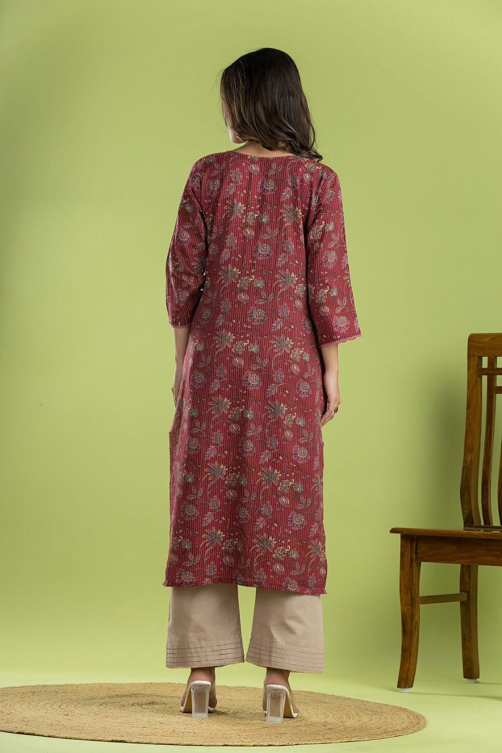 Maroon Floral Embroidered Straight Kurta