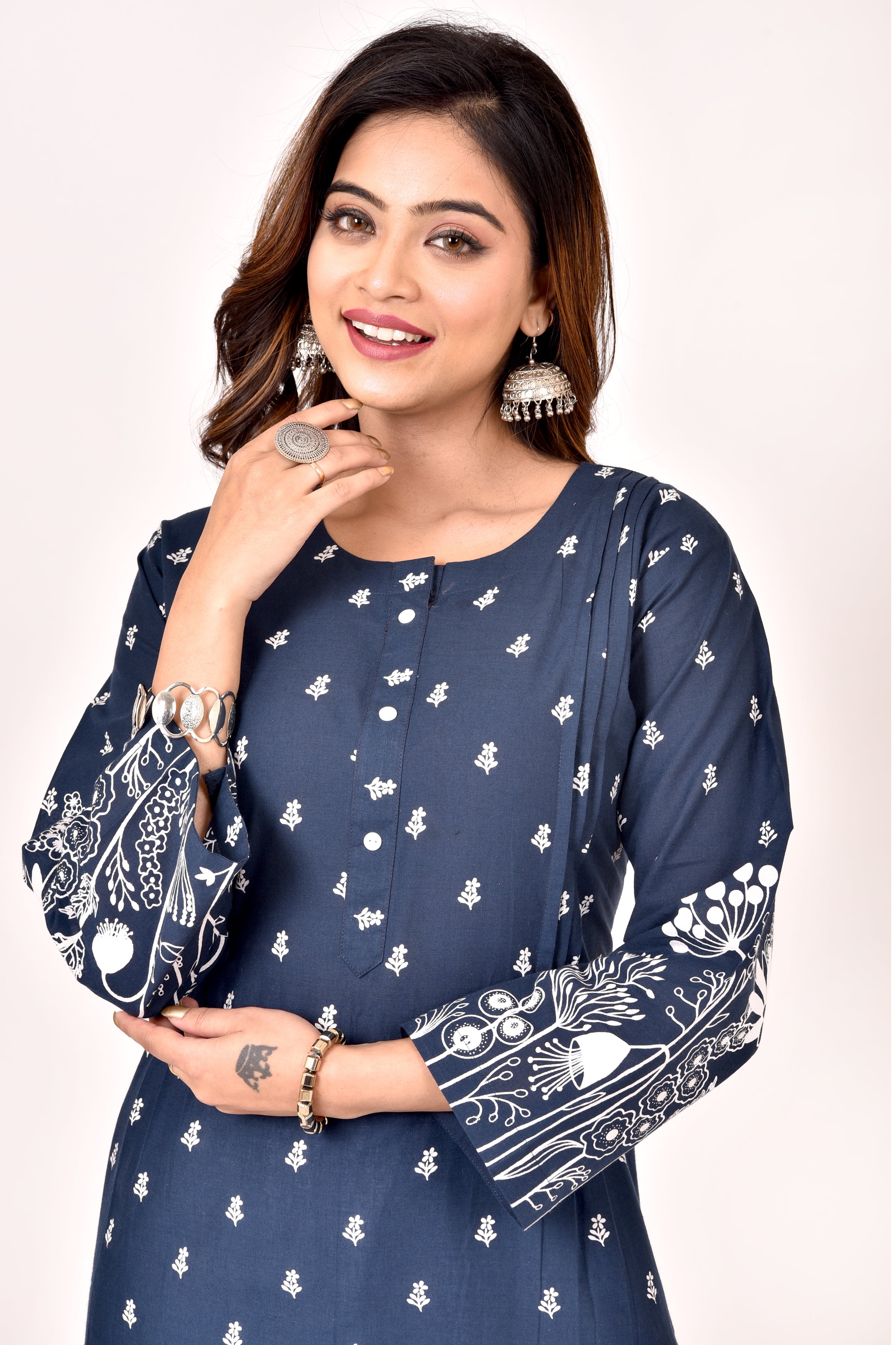 Blue Floral Print Straight Kurta