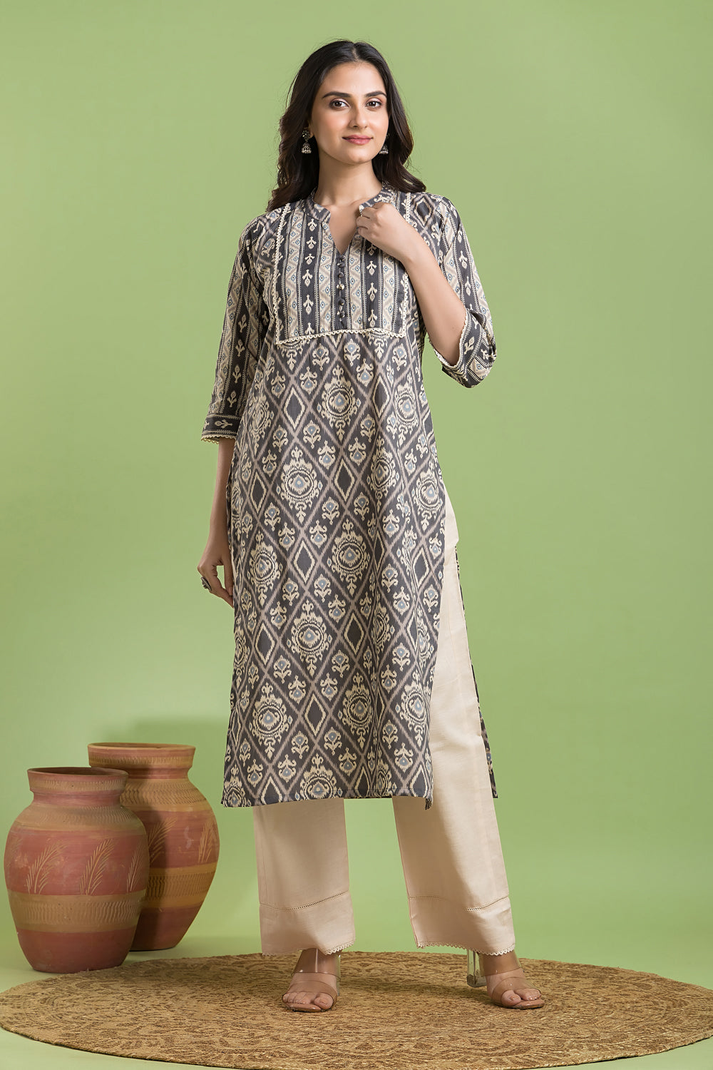 Grey Floral Ikkat Print Kurta