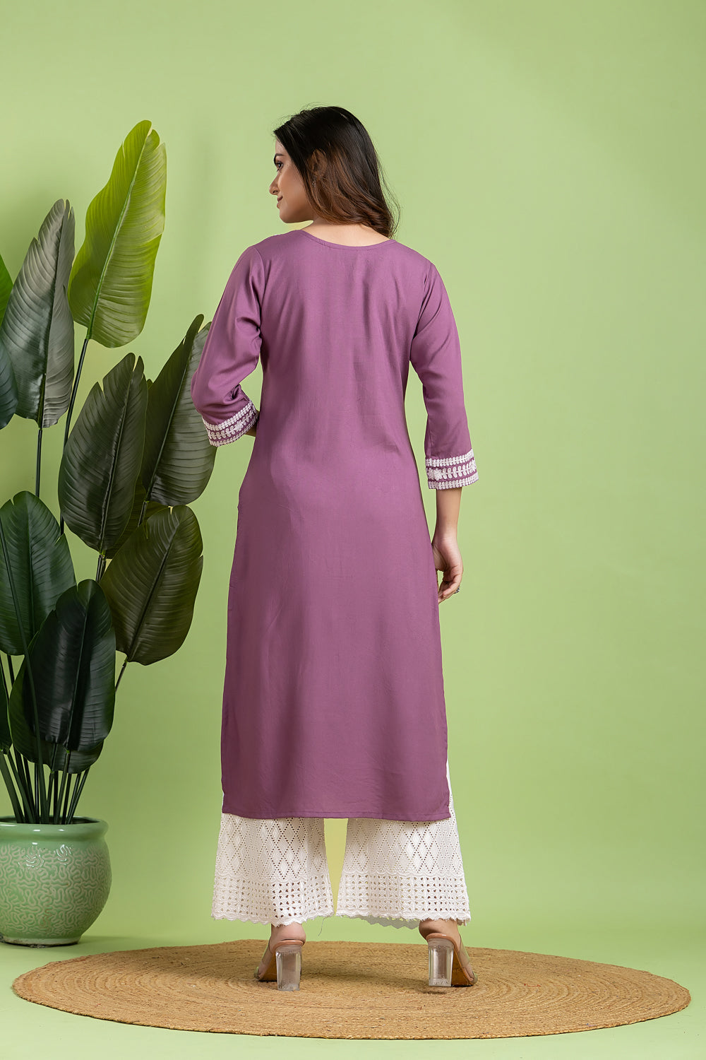 Lavender Floral Embroidered Kurta
