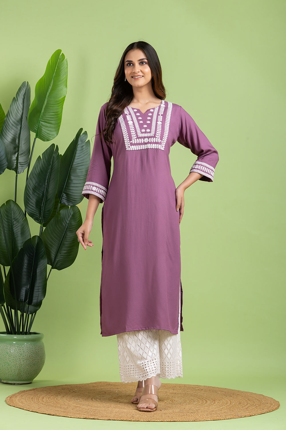 Lavender Floral Embroidered Kurta