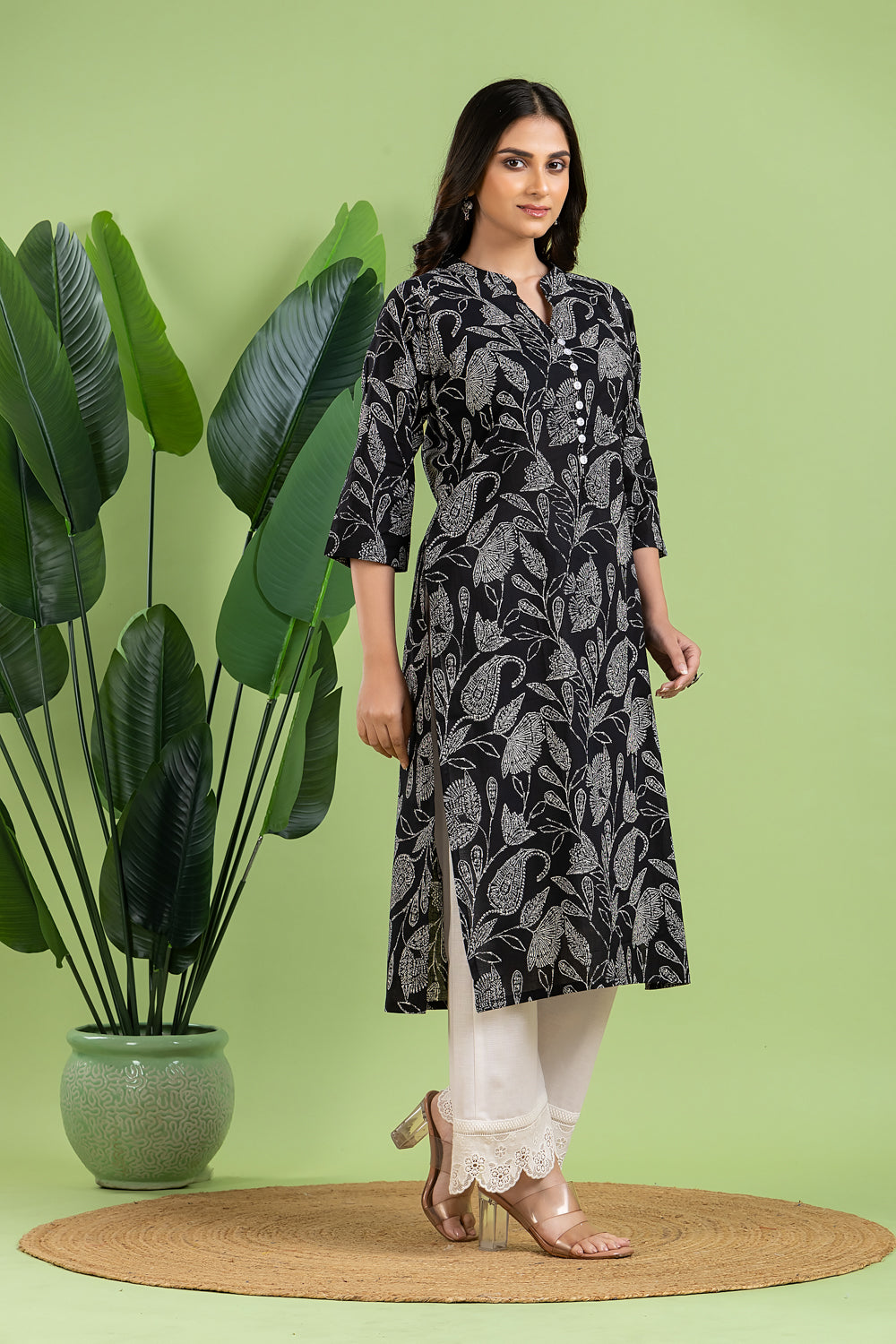 Black Floral Paisley Print Kurta