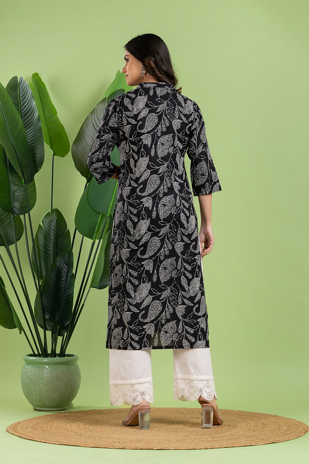 Black Floral Paisley Print Kurta