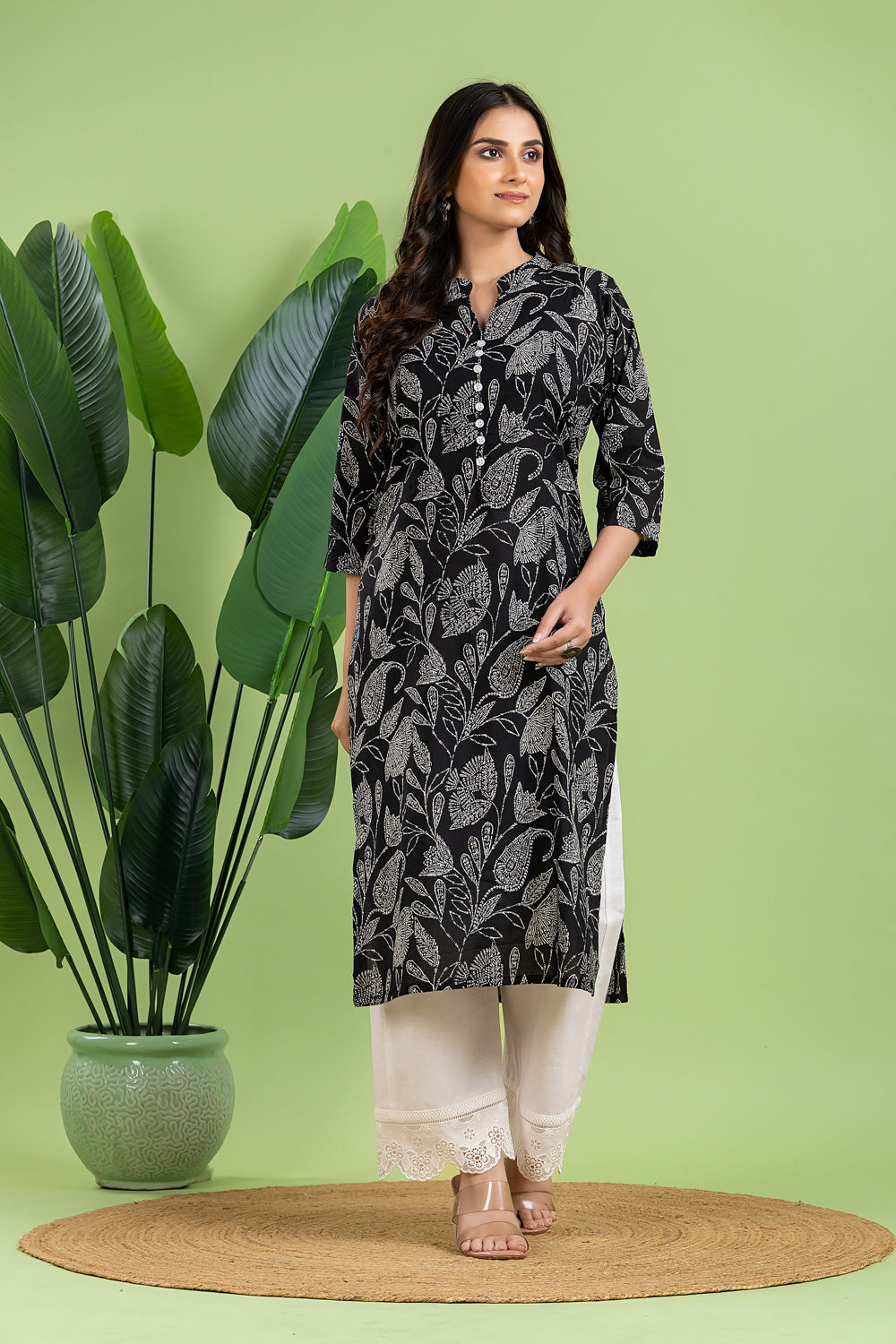 Black Floral Paisley Print Kurta