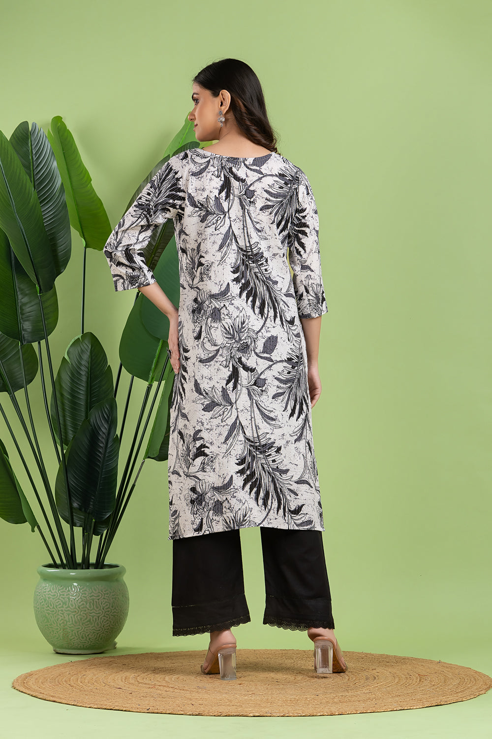 Black & White Leaf Print Threadwork Kurta