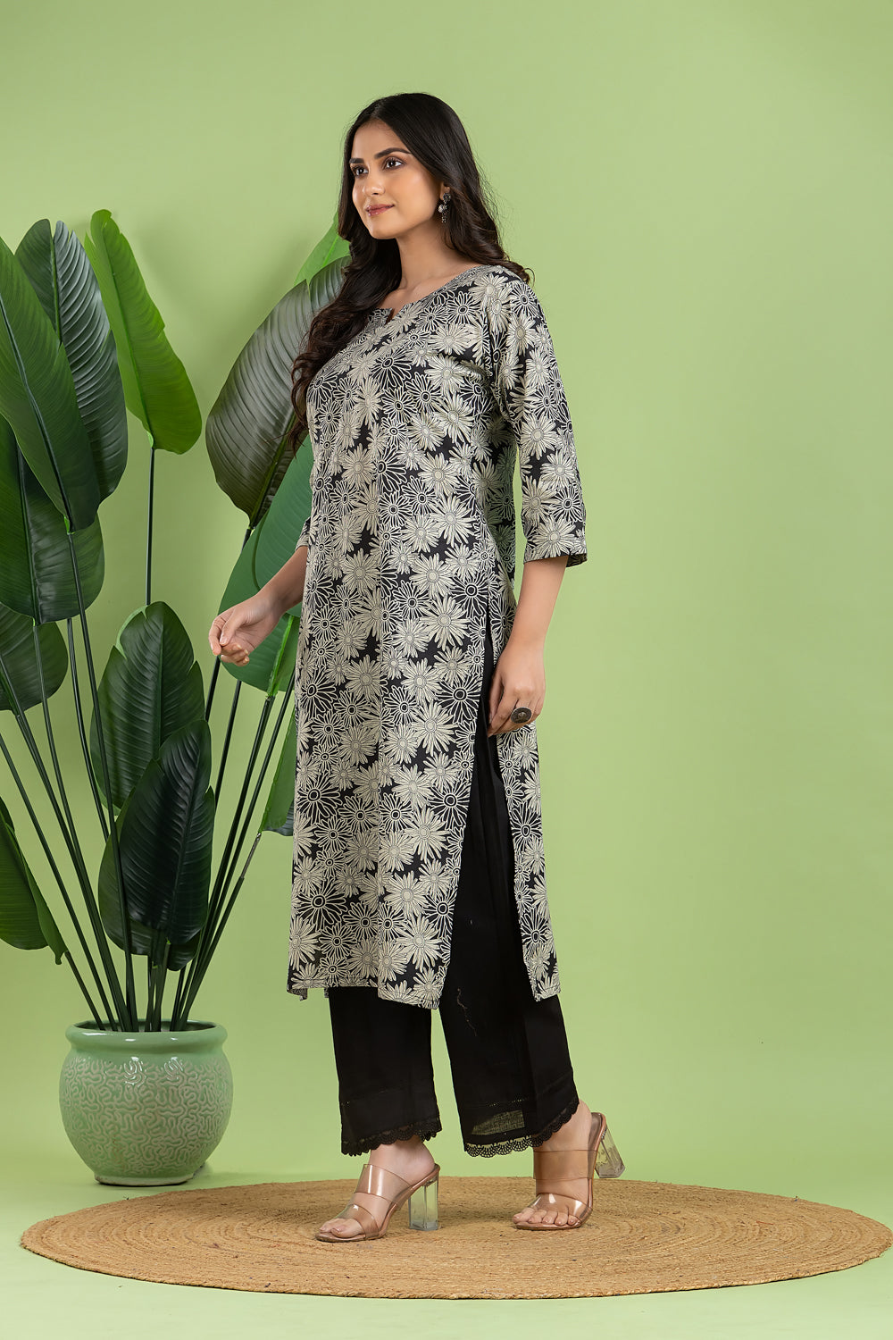 Black & Grey Dahlia Print Kurta