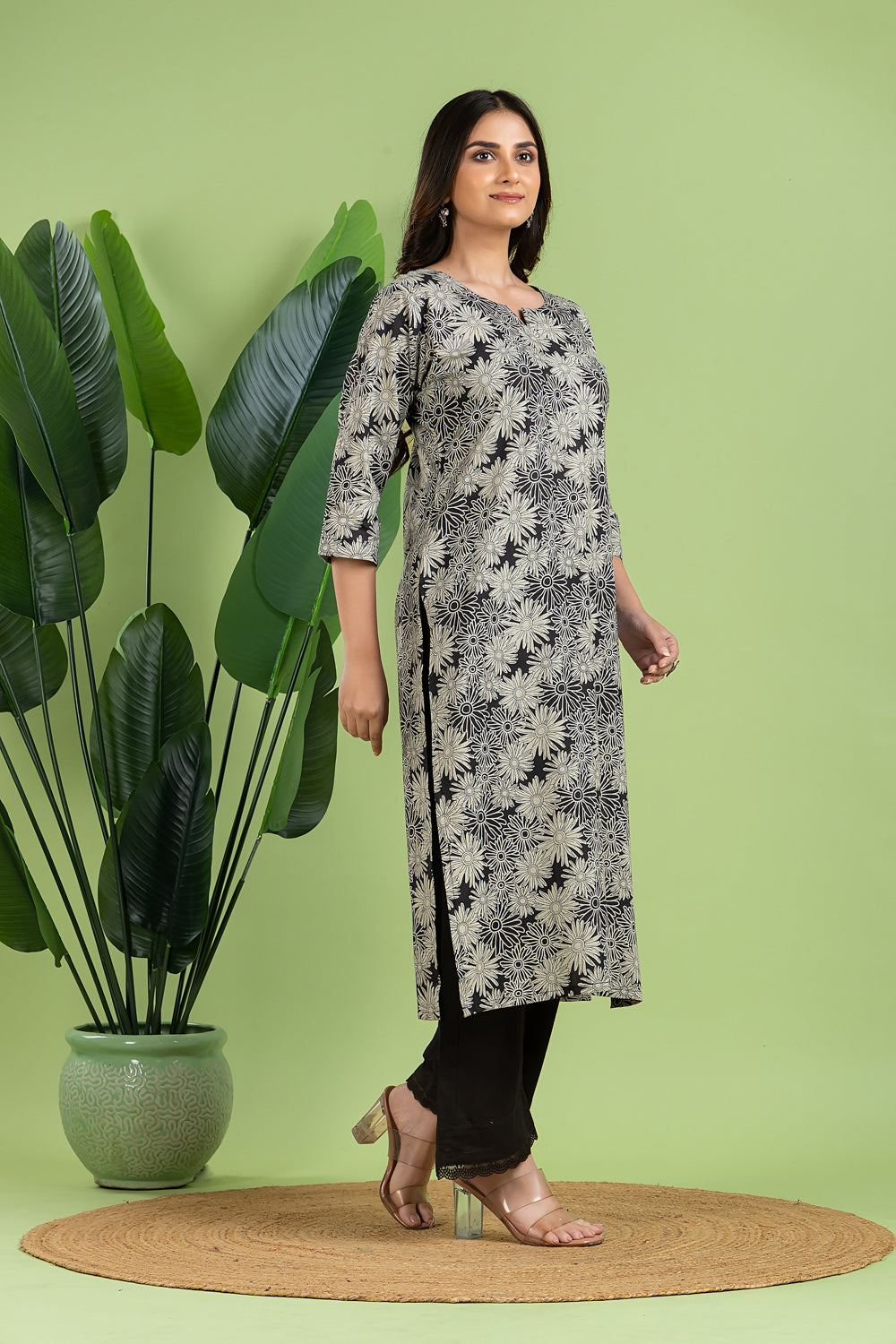 Black & Grey Dahlia Print Kurta