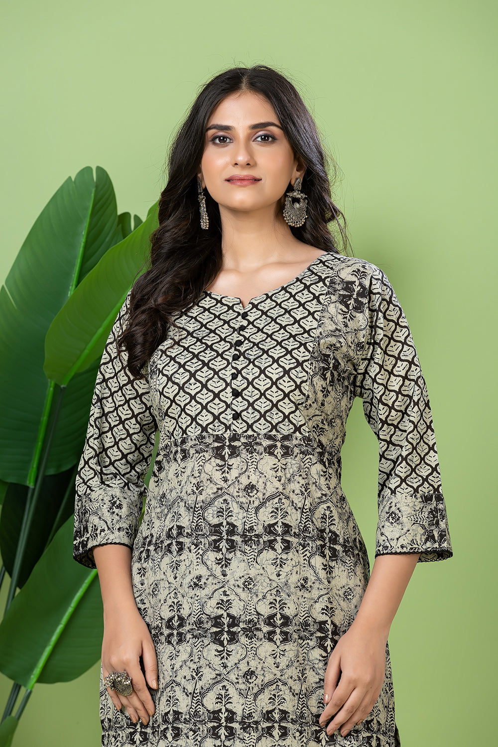 Grey Black Abstract Floral Print Kurta