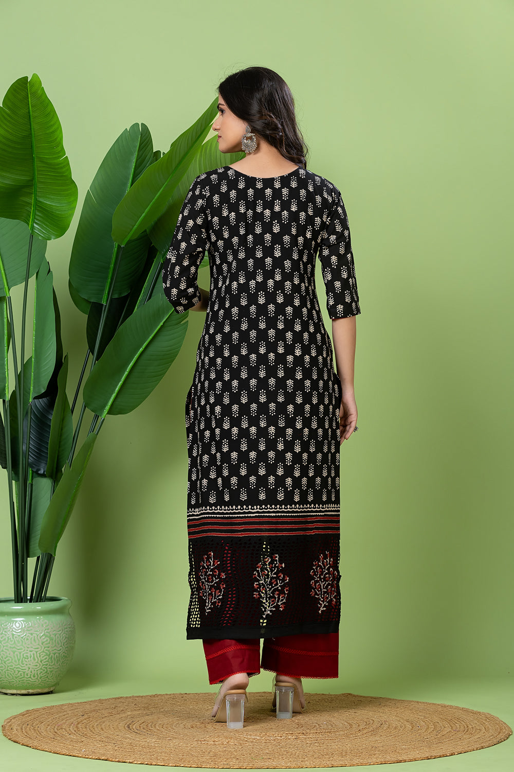 Black Floral Print Schiffli Kurta