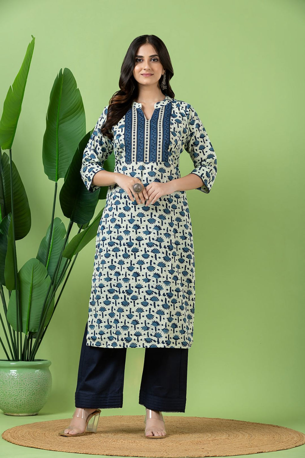Off-White & Blue Abstract Print Kurta