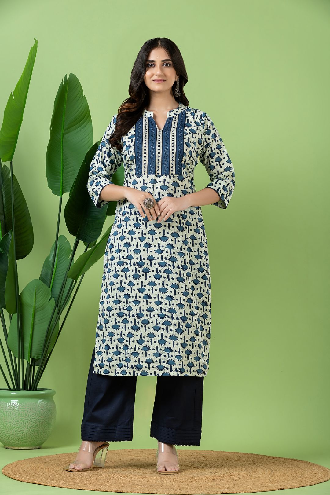 Off-White & Blue Abstract Print Kurta