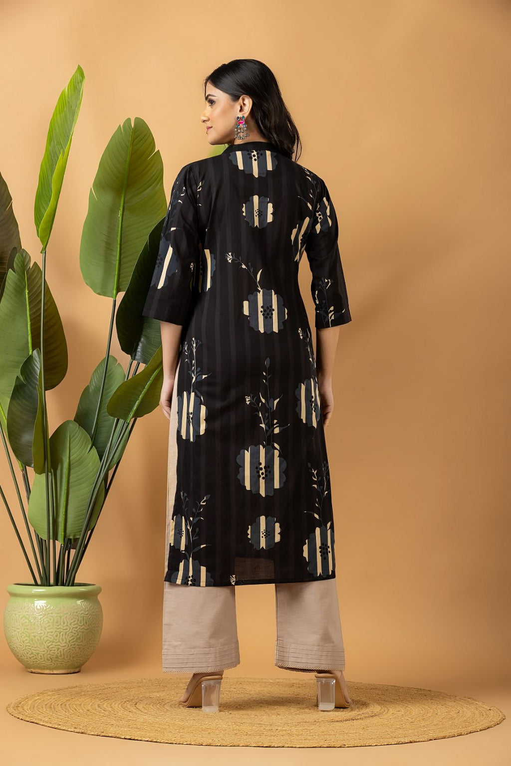 Black Floral Print Kurta