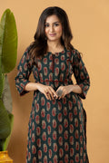 Green Paisley Print Kurta