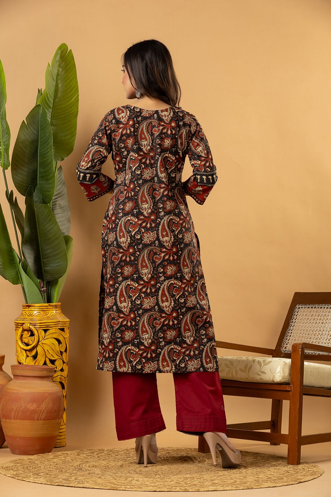 Black & Red Paisley Print Kurta