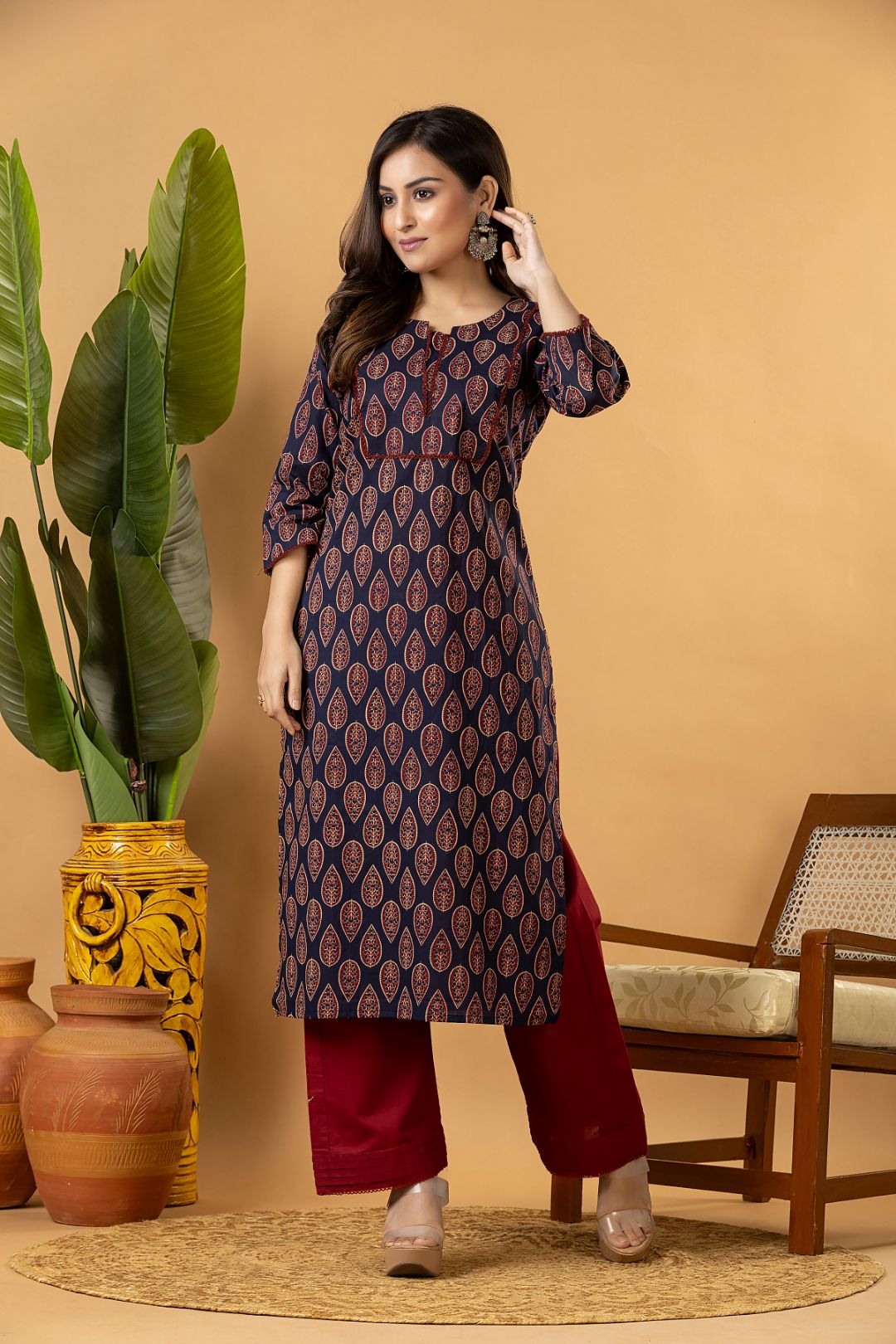 Navy Blue Leaf Print Kurta
