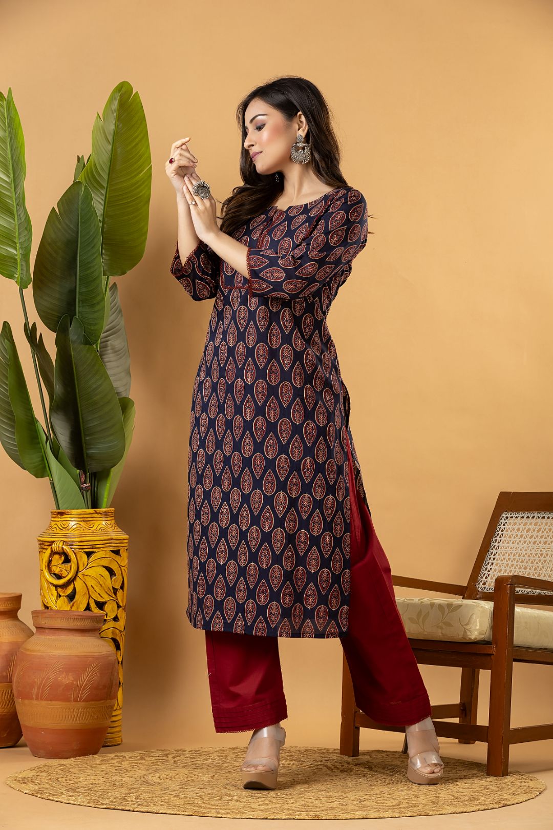 Navy Blue Leaf Print Kurta