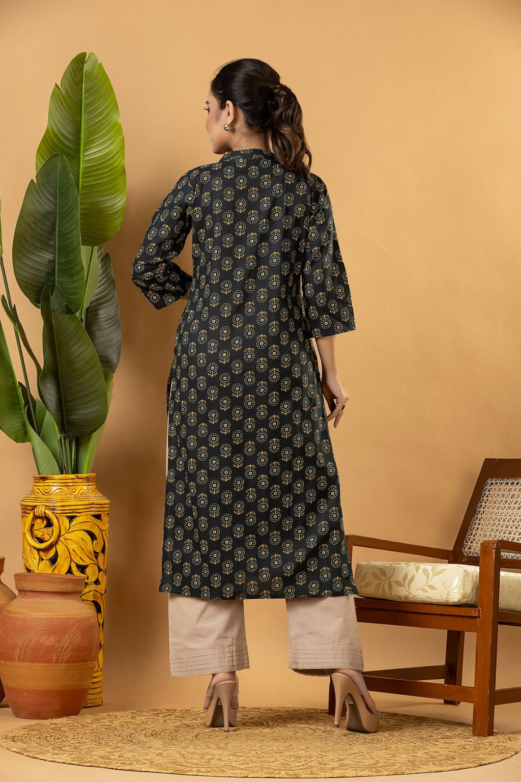 Midnight Green Floral Print Kurta