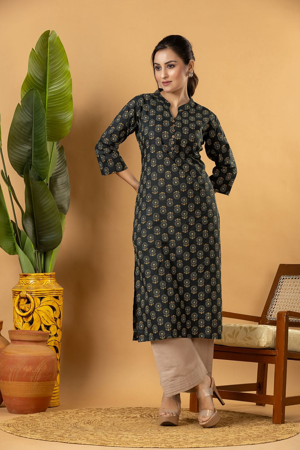 Midnight Green Floral Print Kurta