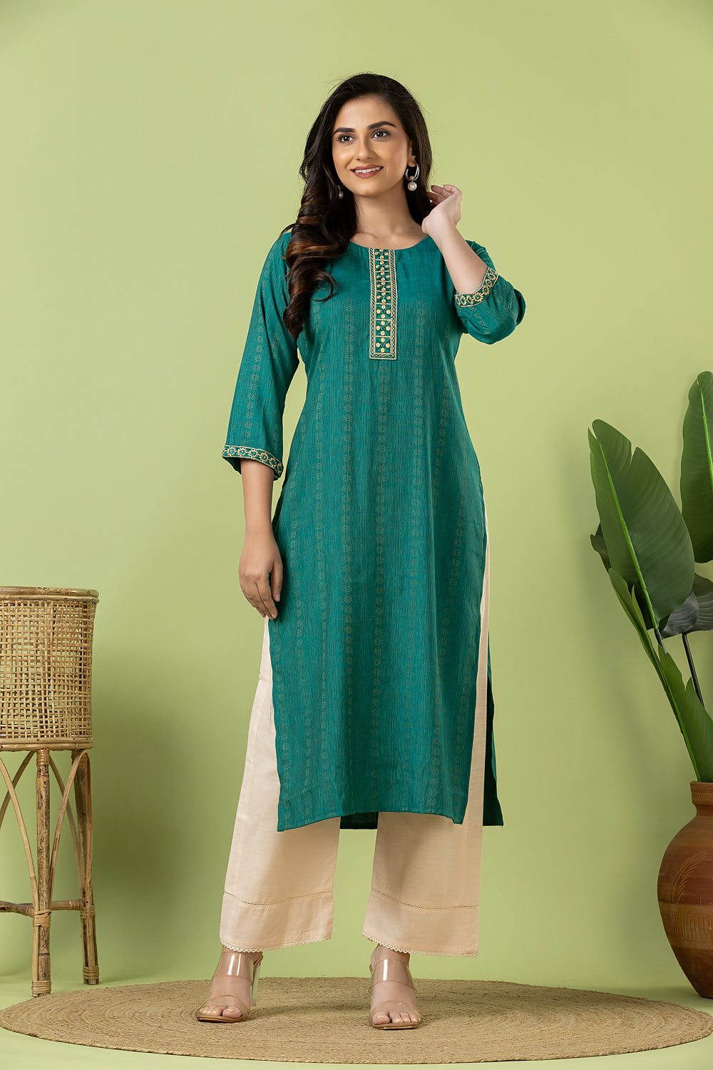 Green Embroidered Self-Design Rayon Kurta