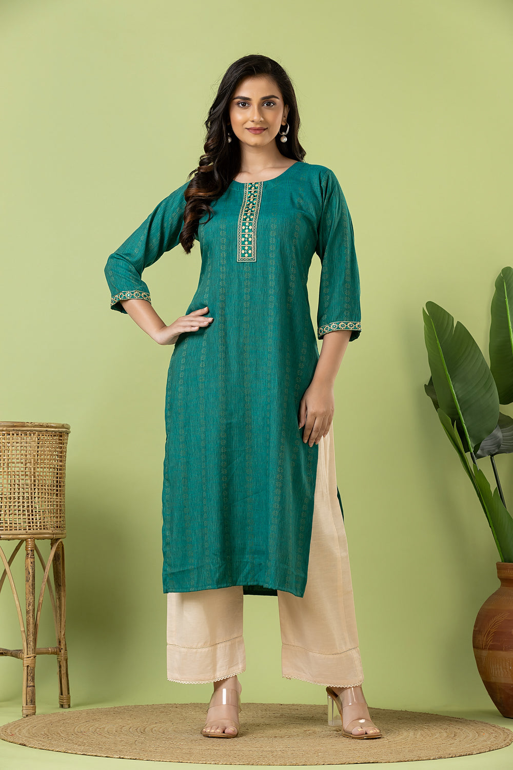 Green Embroidered Self-Design Rayon Kurta