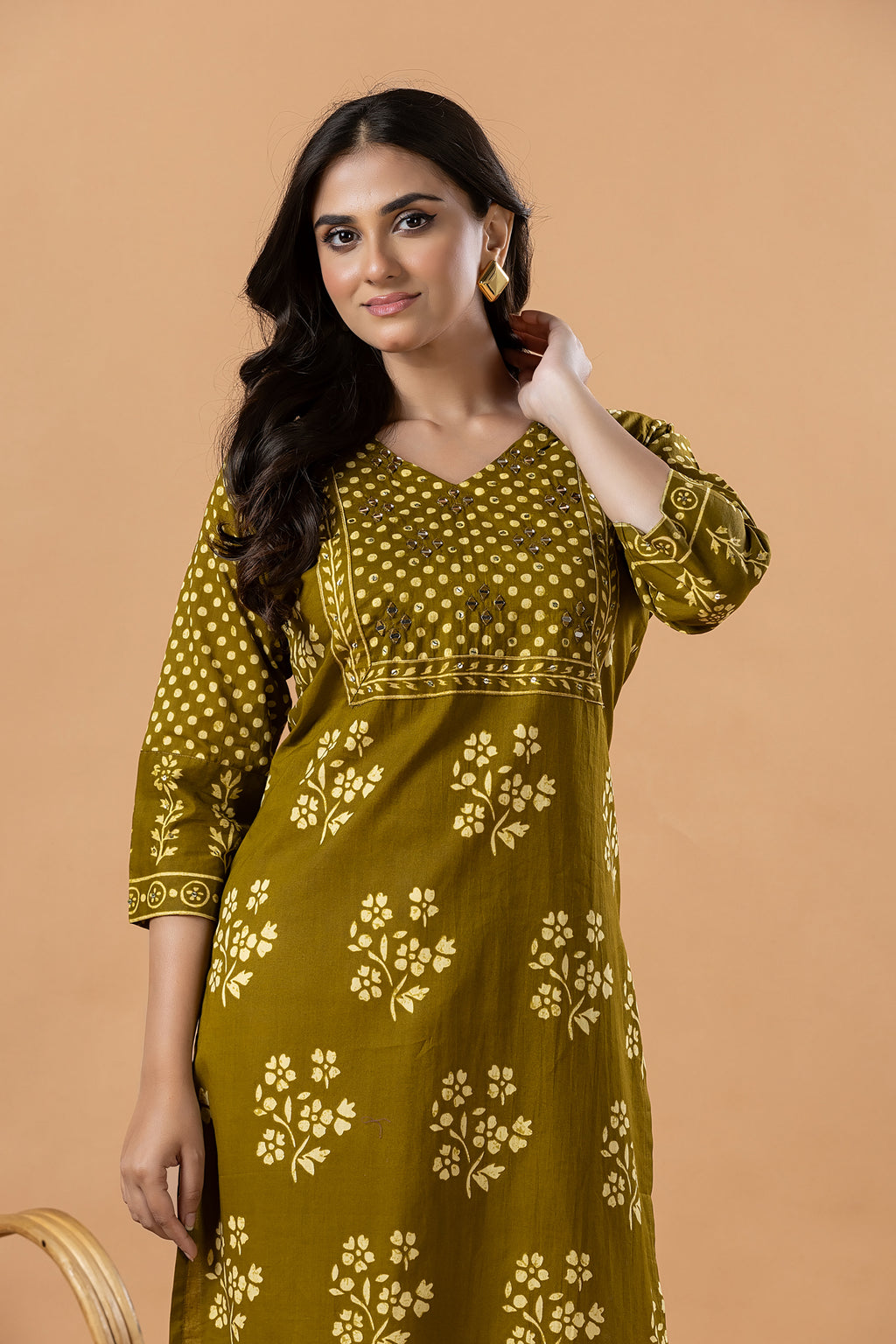 Mehendi Green Floral Print Hand Embroidered Kurta