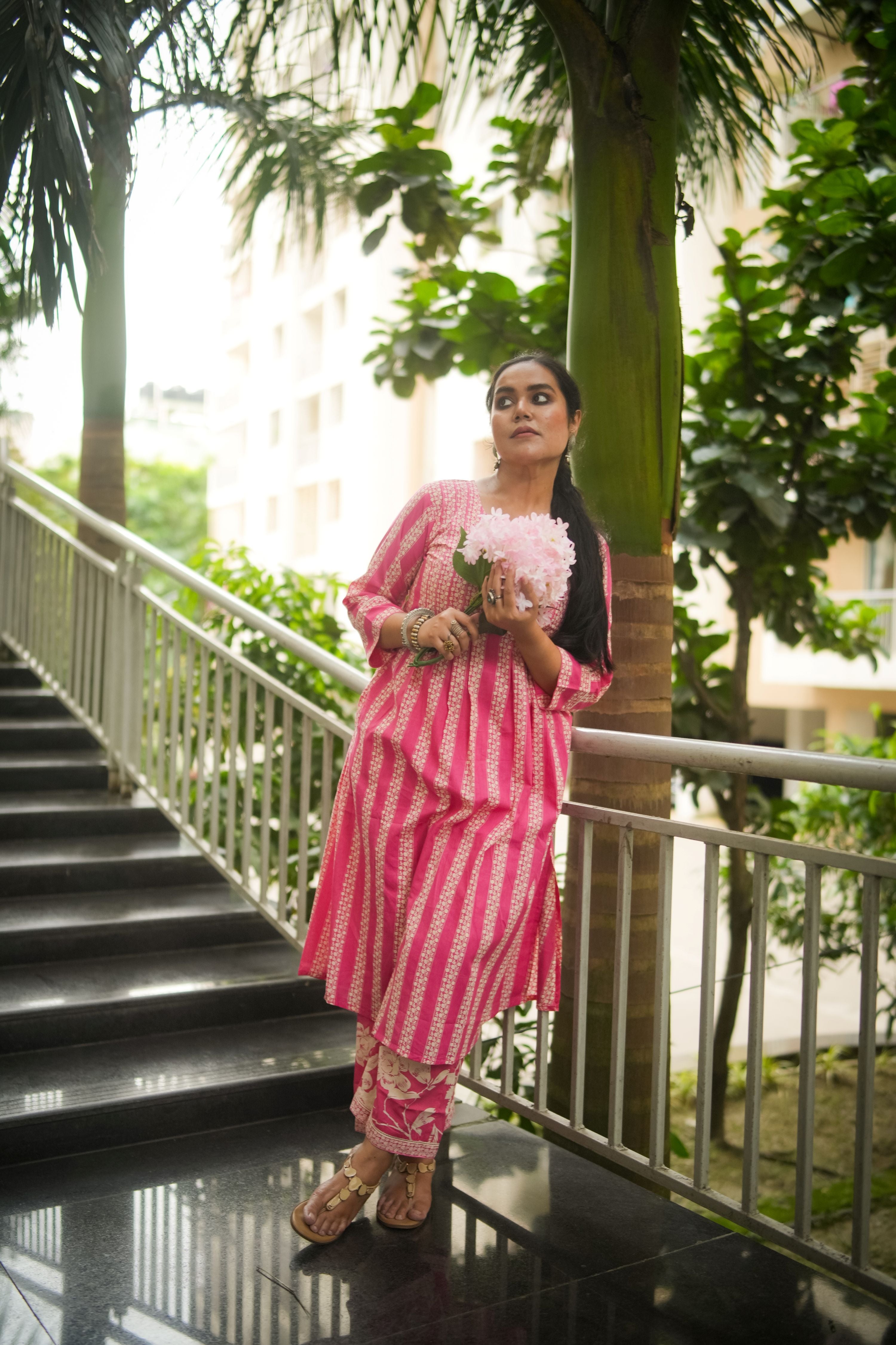 Pink Striped Print Pleated Kurta With Pant