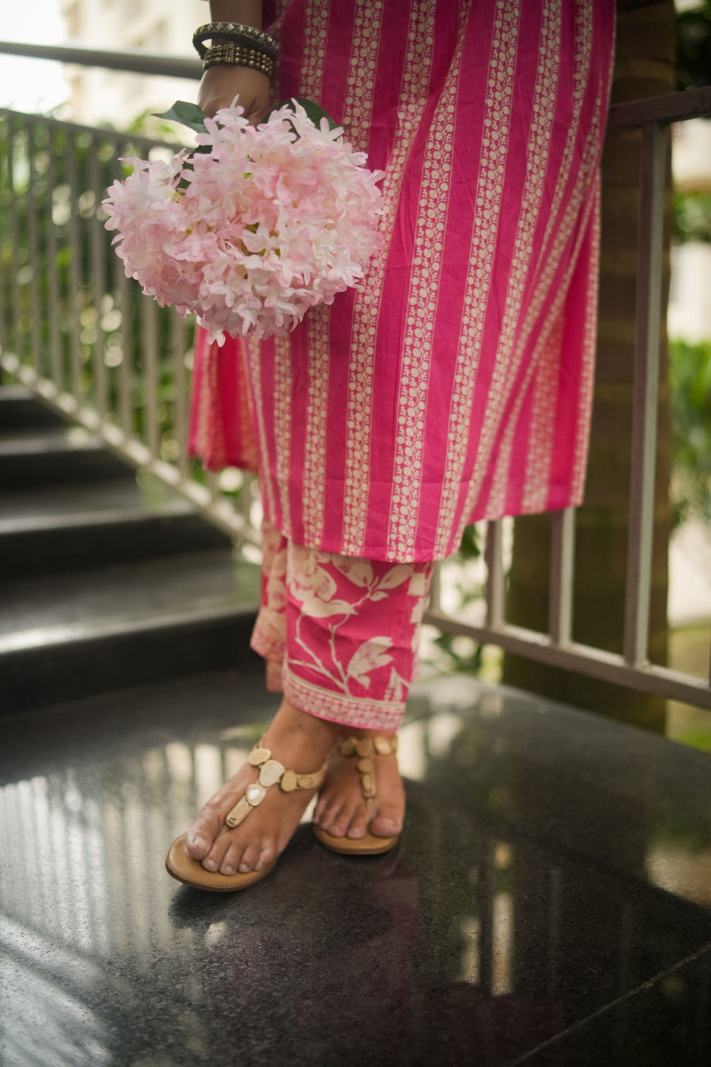 Pink Striped Print Pleated Kurta With Pant
