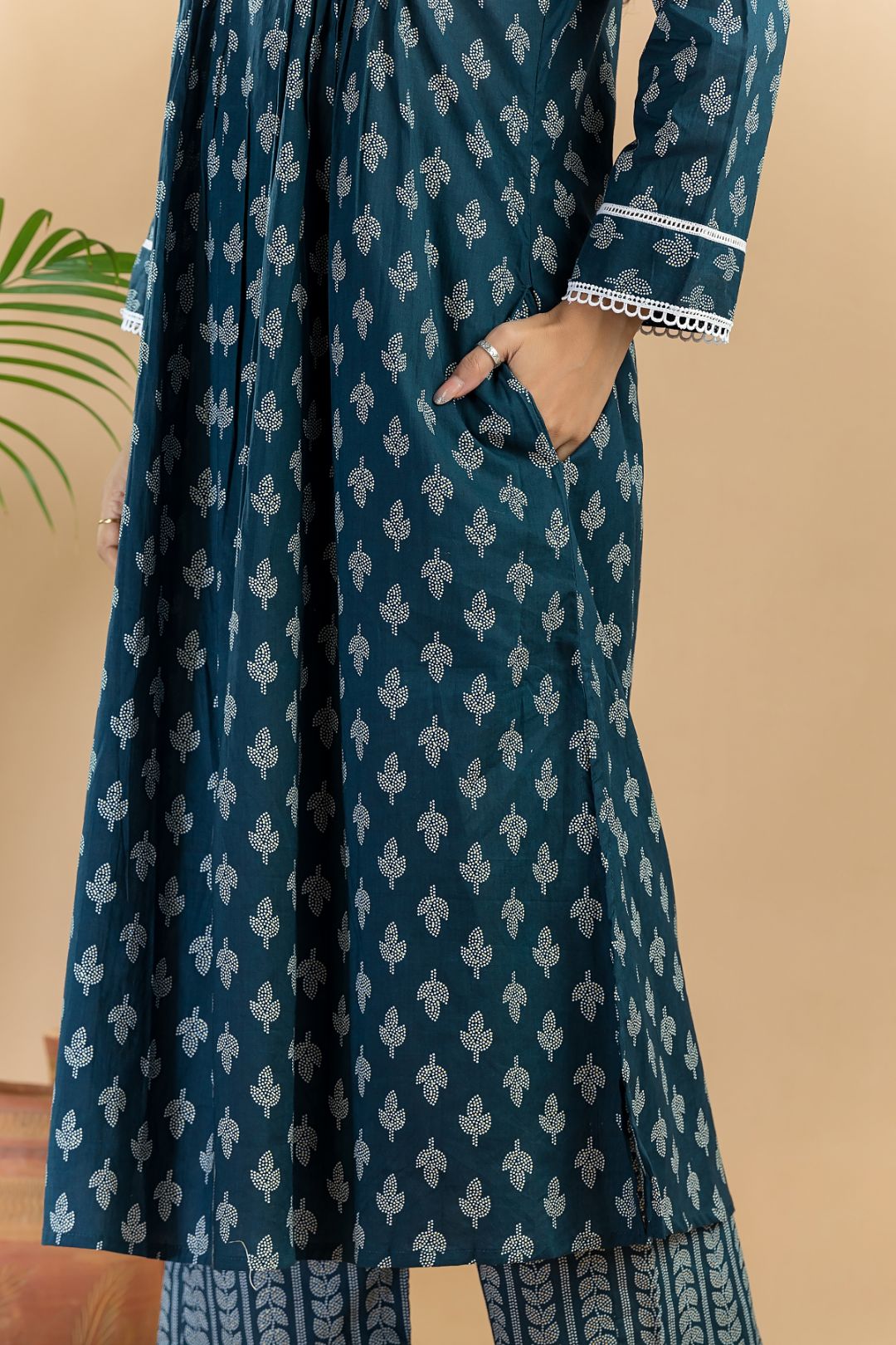 Teal Blue Floral Print Pleated Kurta With Pant