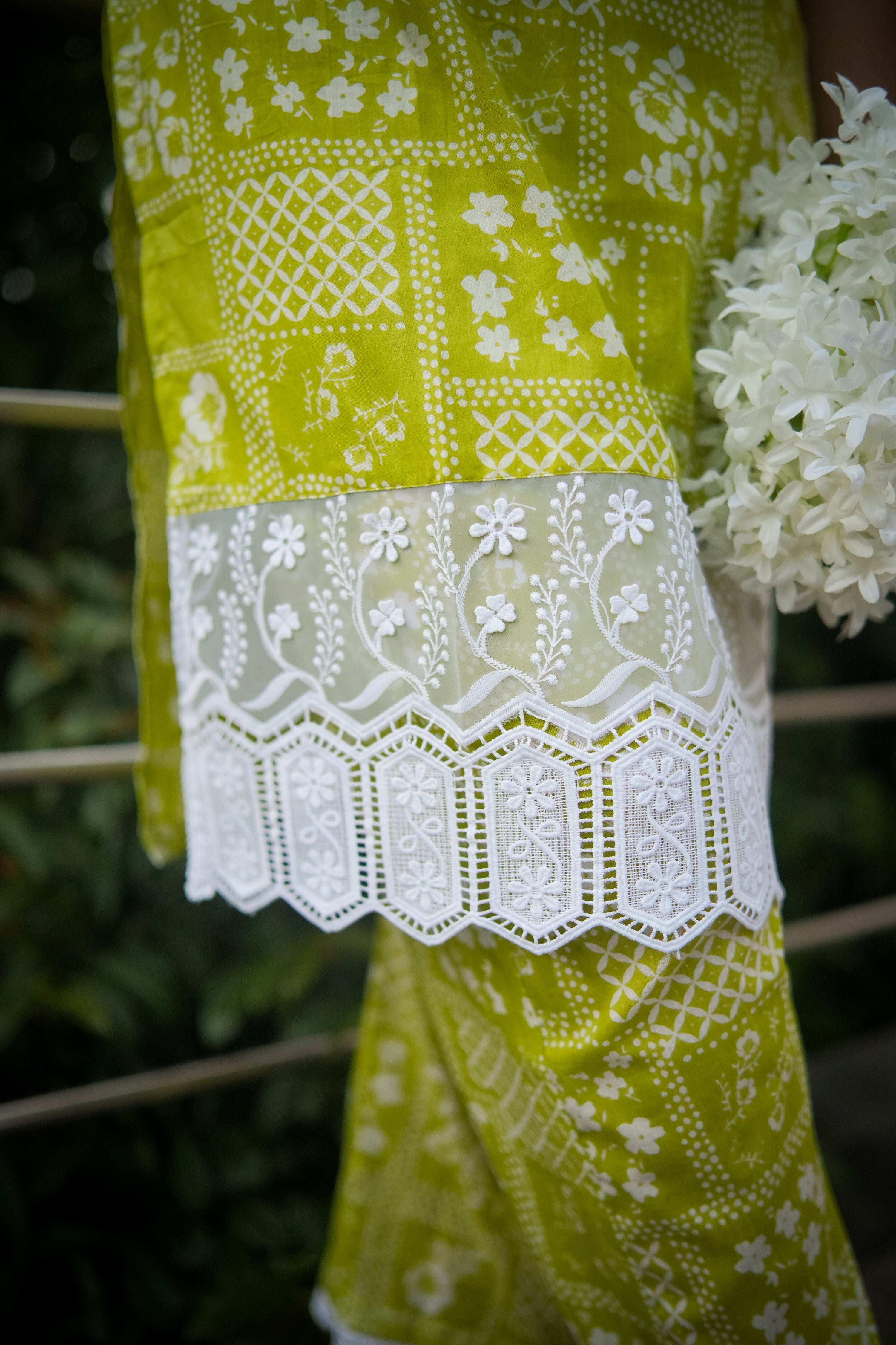 Lime Green Floral Print Wide Lace Kurta With Pant