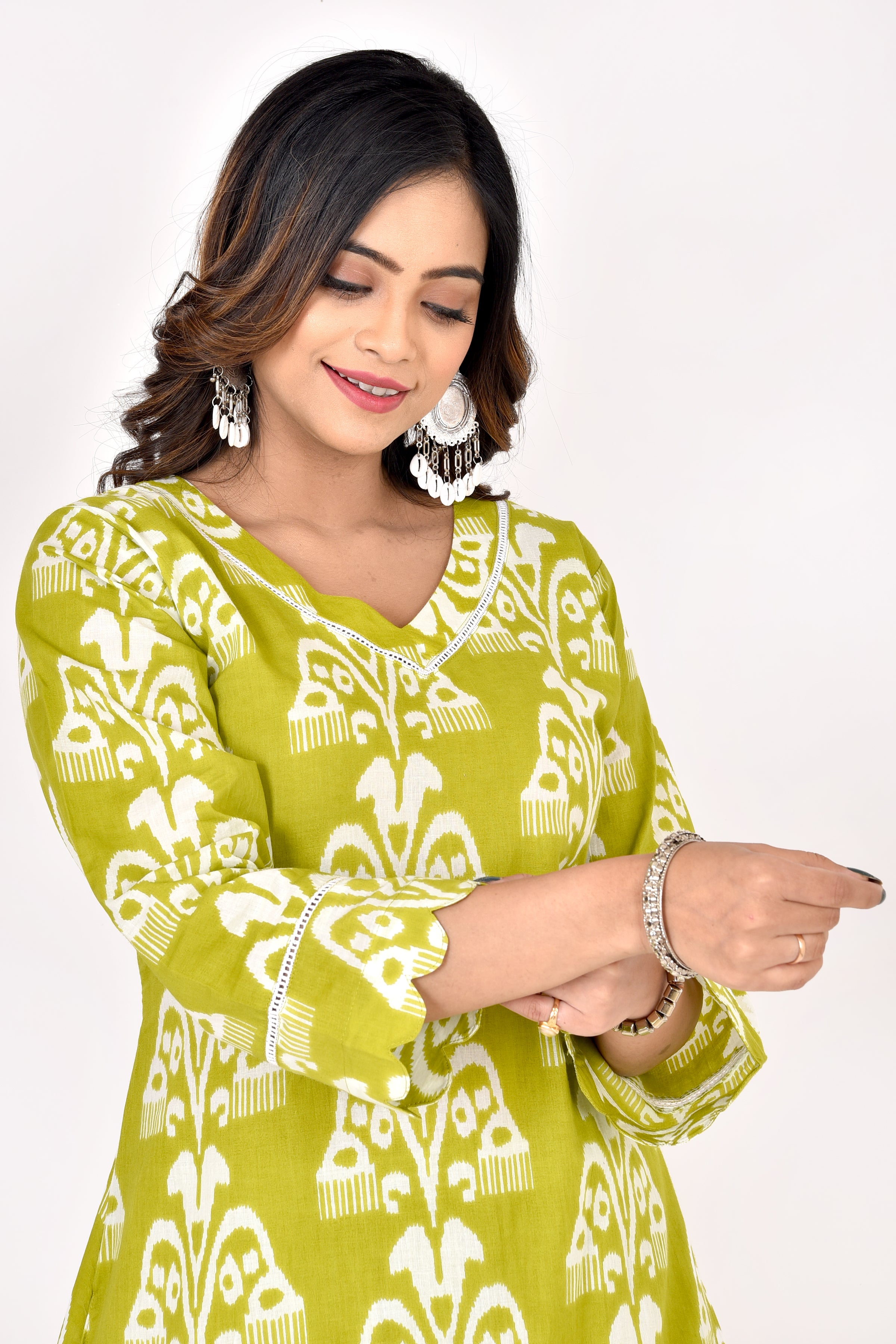 Lime green Floral Print A-Line Kurta With Pant