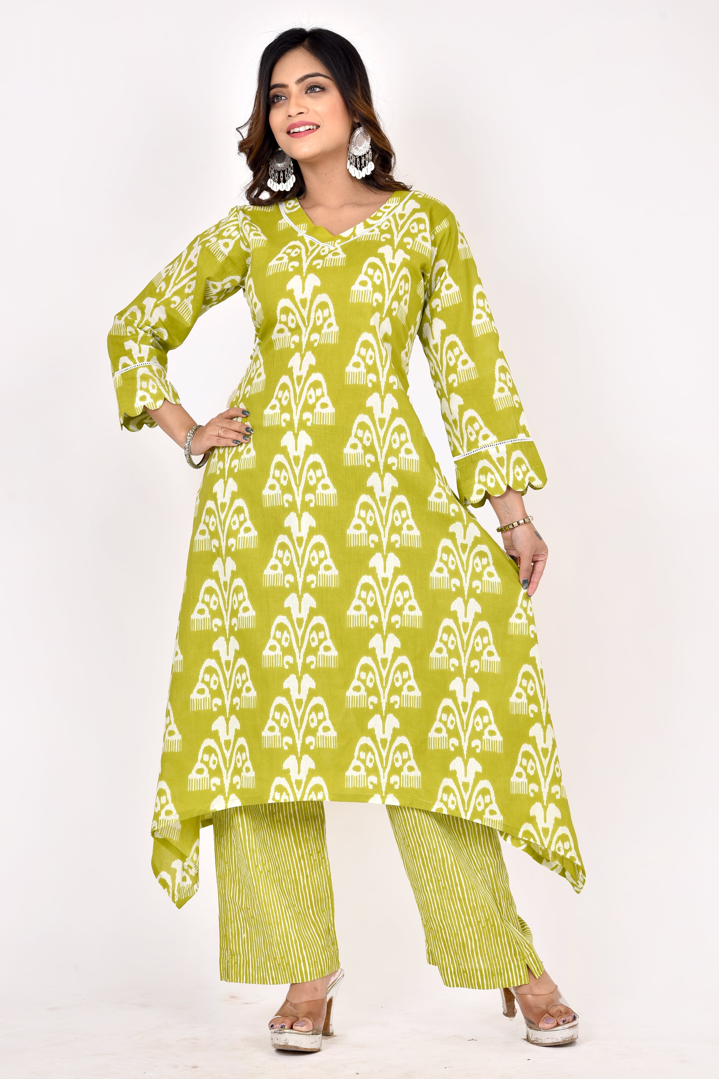 Lime green Floral Print A-Line Kurta With Pant