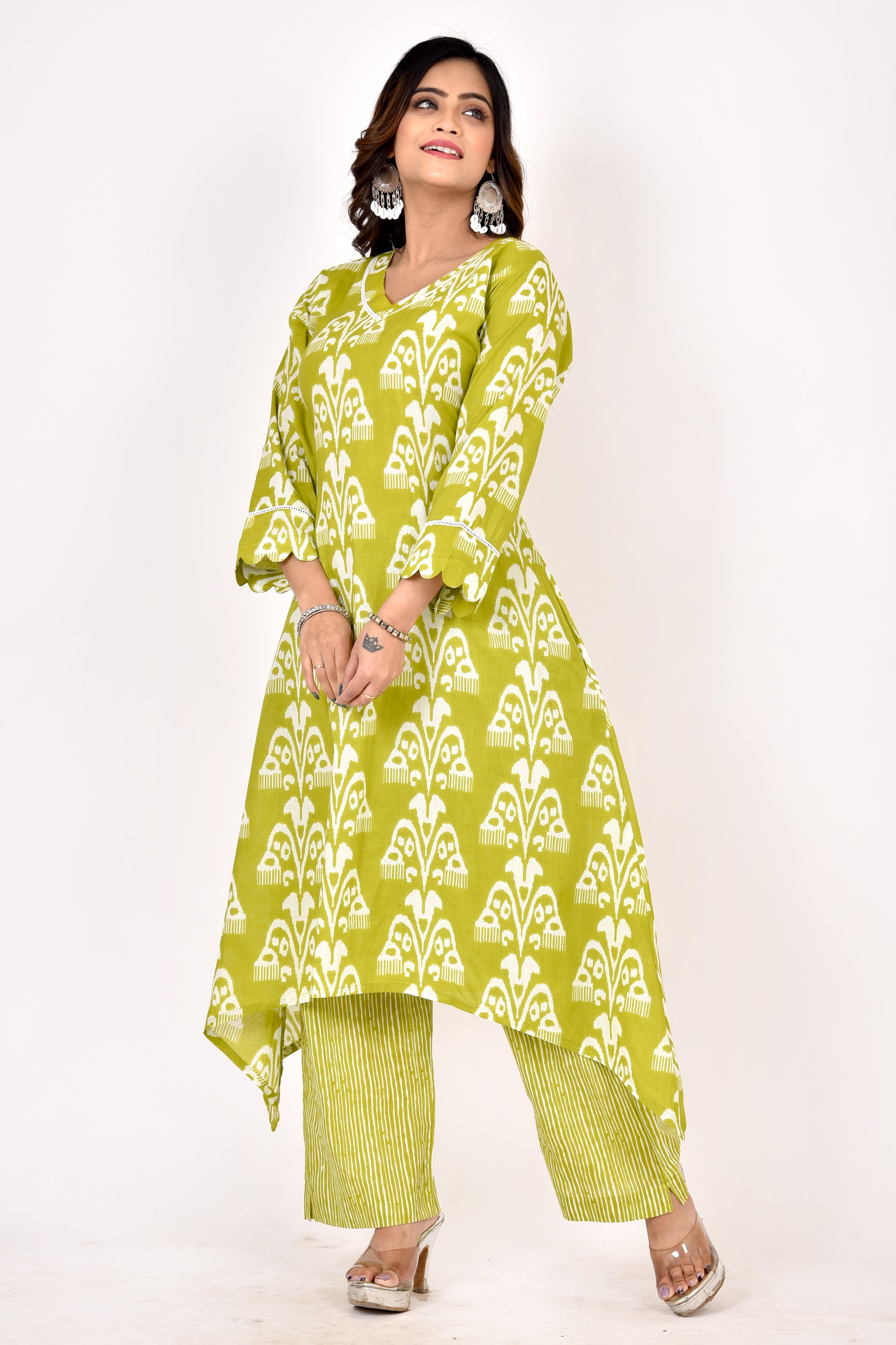 Lime green Floral Print A-Line Kurta With Pant