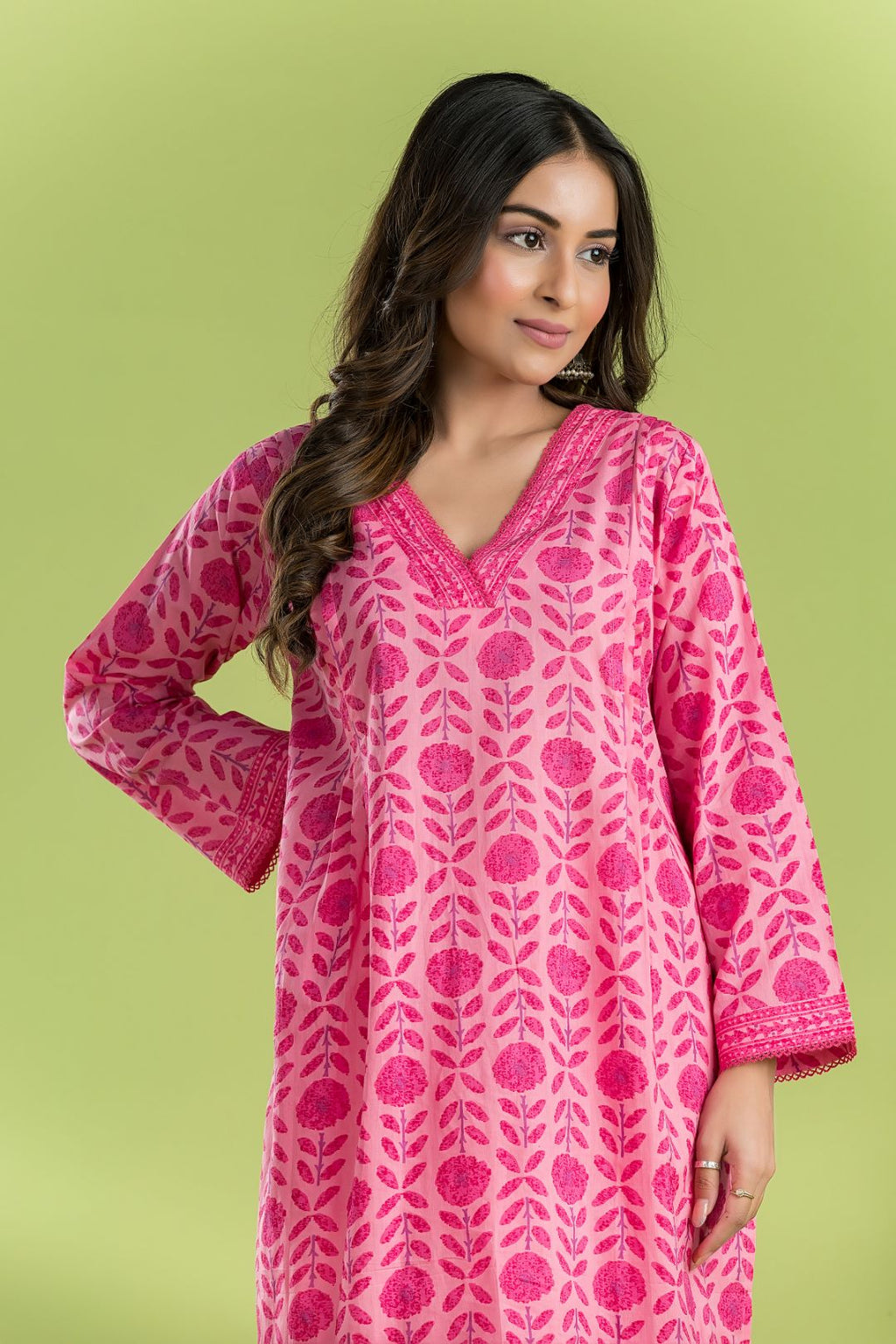 Pink Floral Print Kurta With Pant