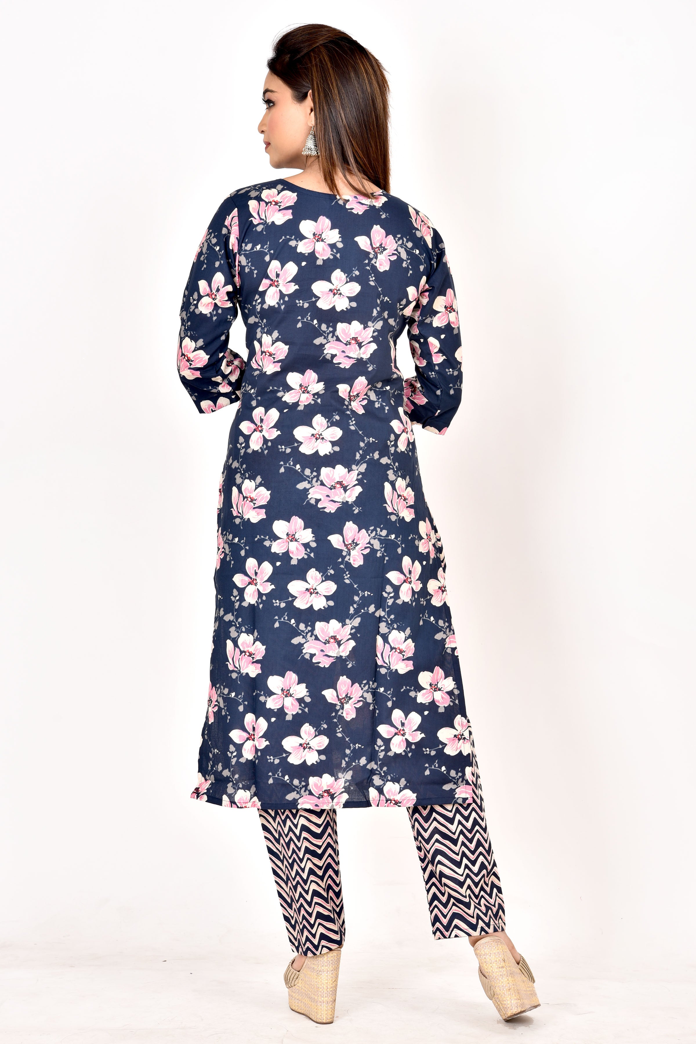 Navy Blue & Pink Floral Print Kurta With Pant