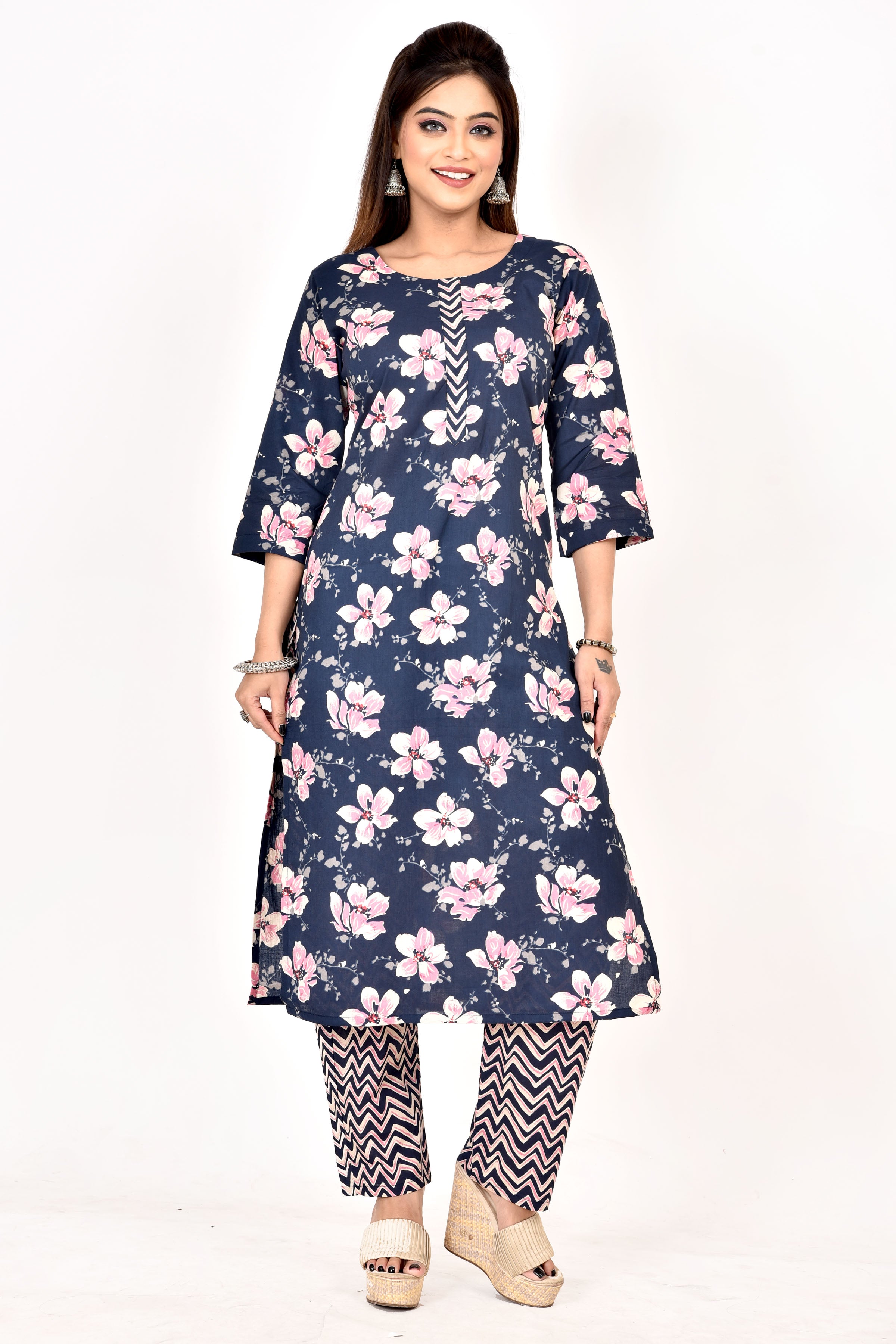 Navy Blue & Pink Floral Print Kurta With Pant