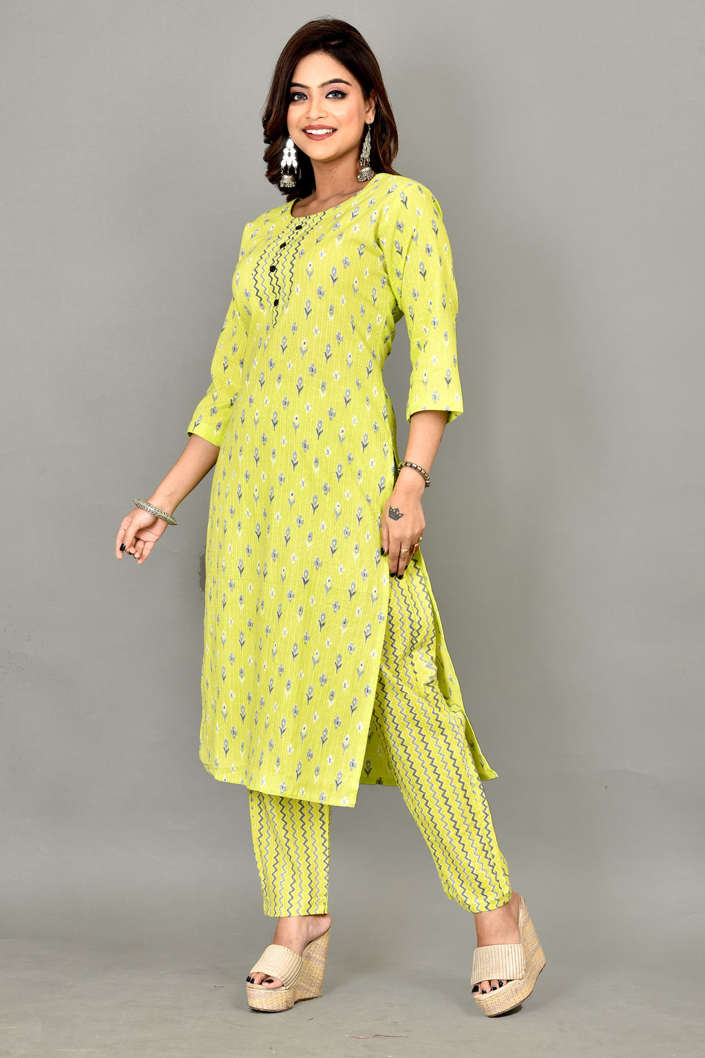 Lime Green Leaf Print Threadwork Kurta With Pant