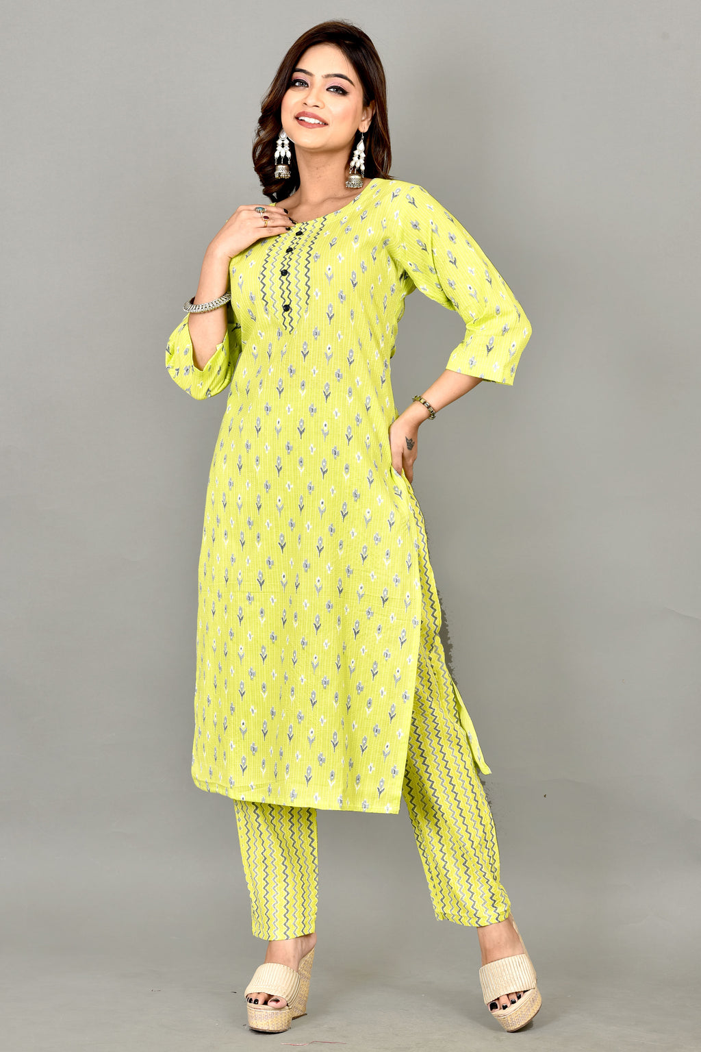 Lime Green Leaf Print Threadwork Kurta With Pant