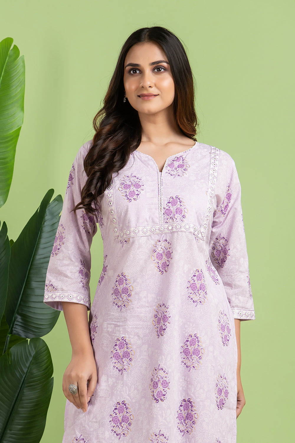 Lavender Floral Embroidered Kurta With Pant
