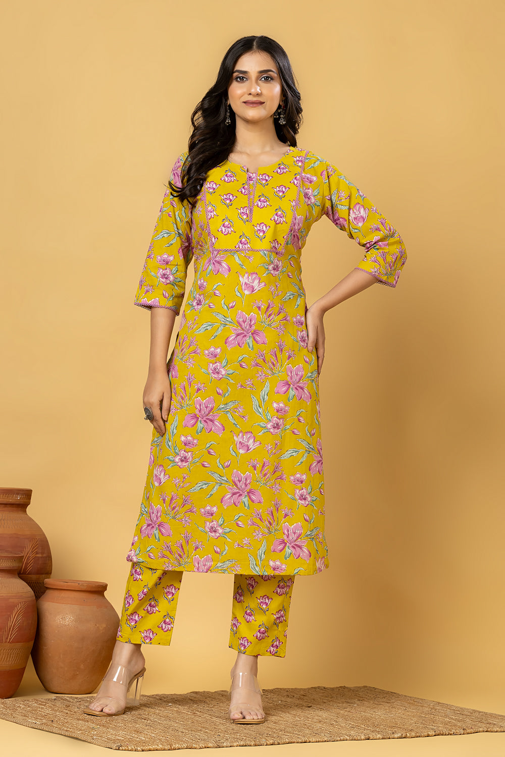 Yellow & purple Floral Print Kurta With Pant